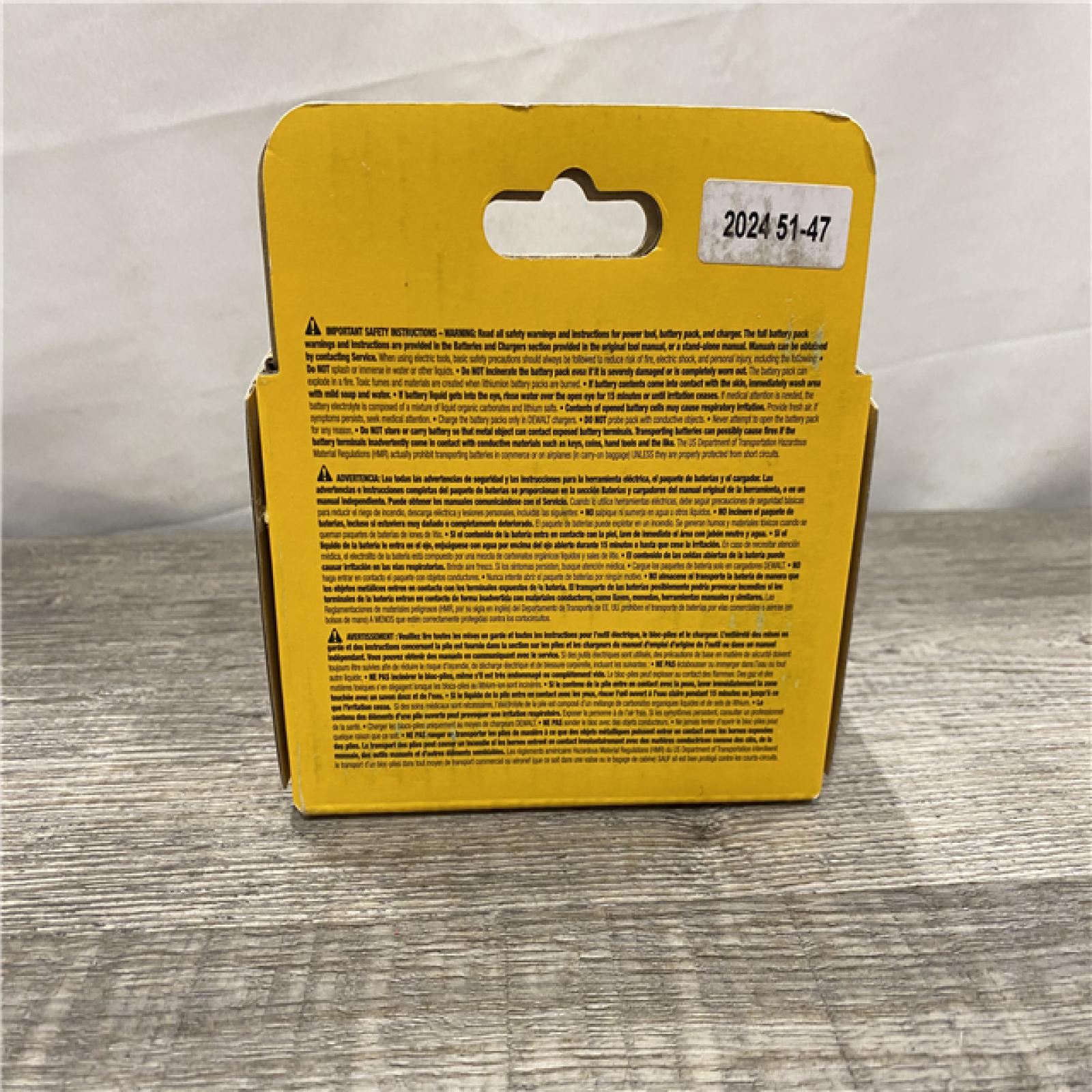 NEW - DEWALT 20V MAX XR POWERSTACK Lithium-Ion 3.5Ah Battery