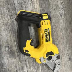 AS-IS DEWALT 20V MAX Cordless Plastic Tubing Cutter (Tool Only)