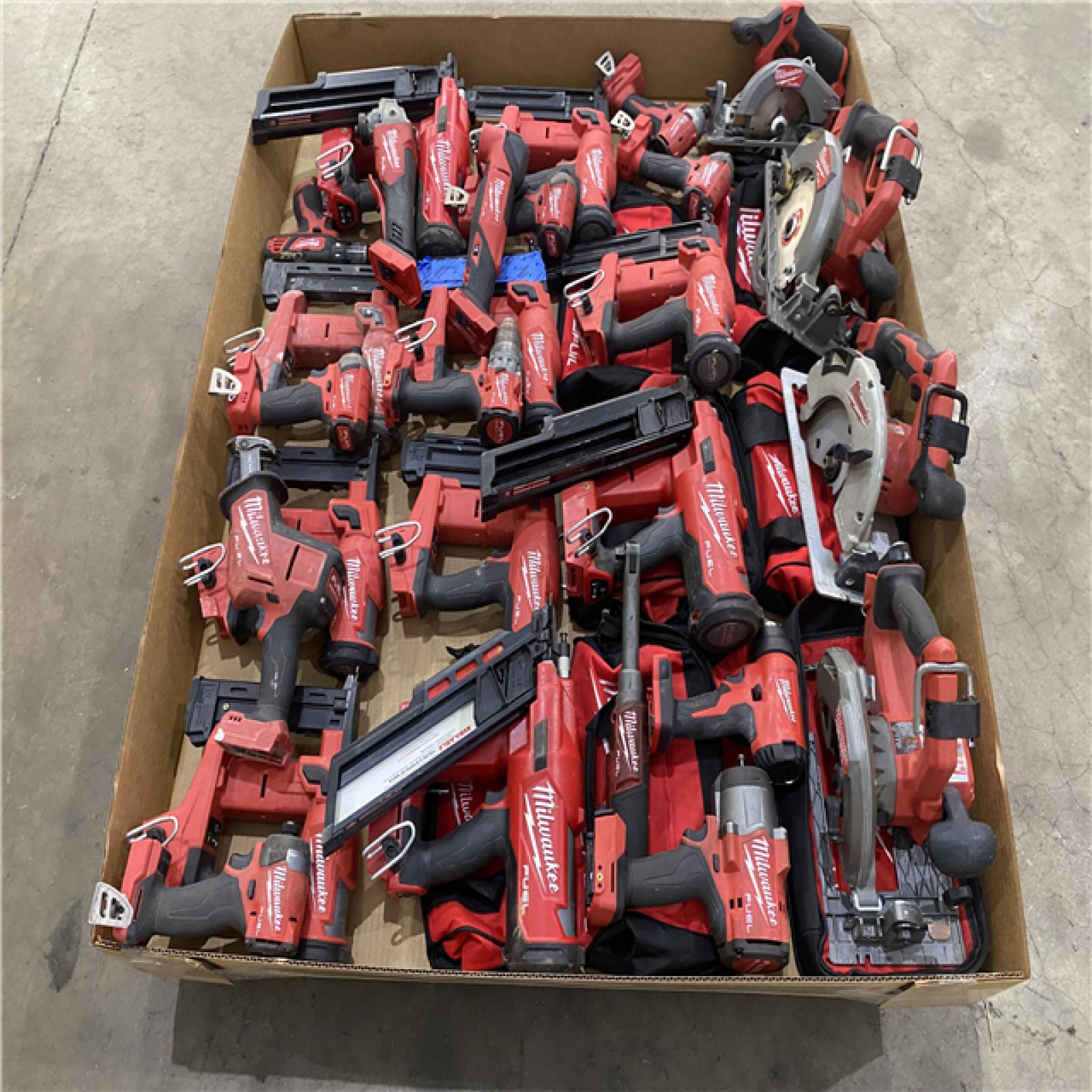 Houston Location AS IS - Tool Pallet