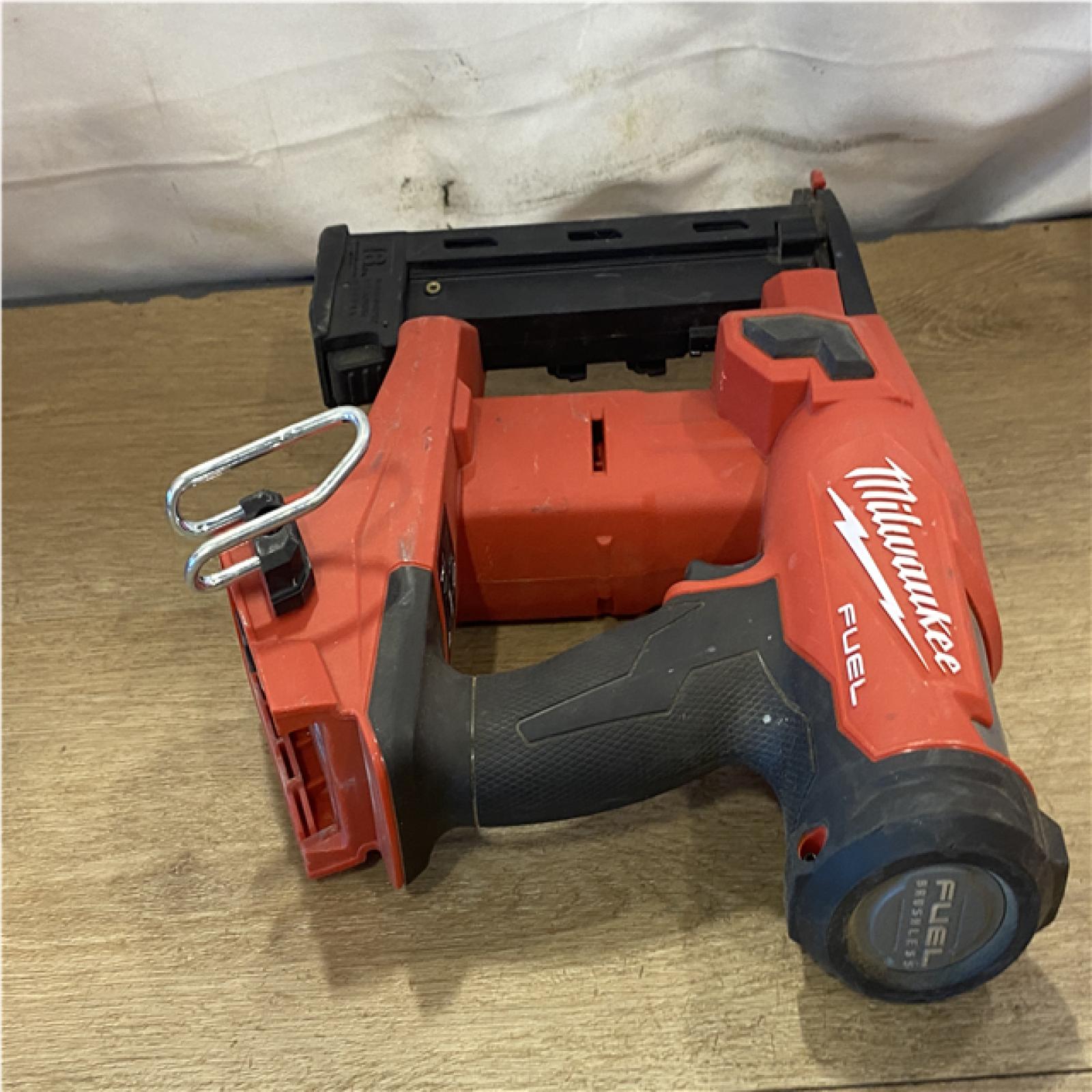 AS-IS Milwaukee FUEL 18-Volt Lithium-Ion Brushless Cordless 18-Gauge 1/4 in. Narrow Crown Stapler (Tool-Only)