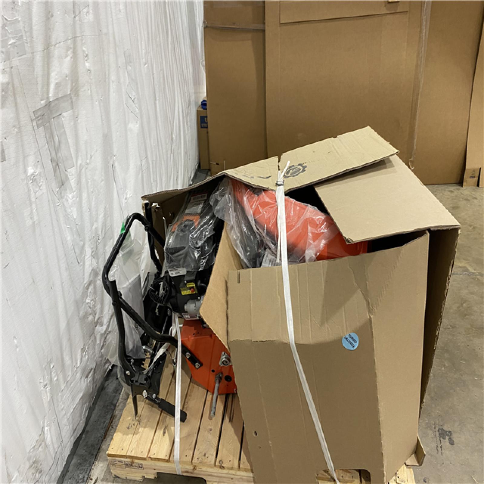 Houston Location AS IS - Ariens 24in Snow Blower