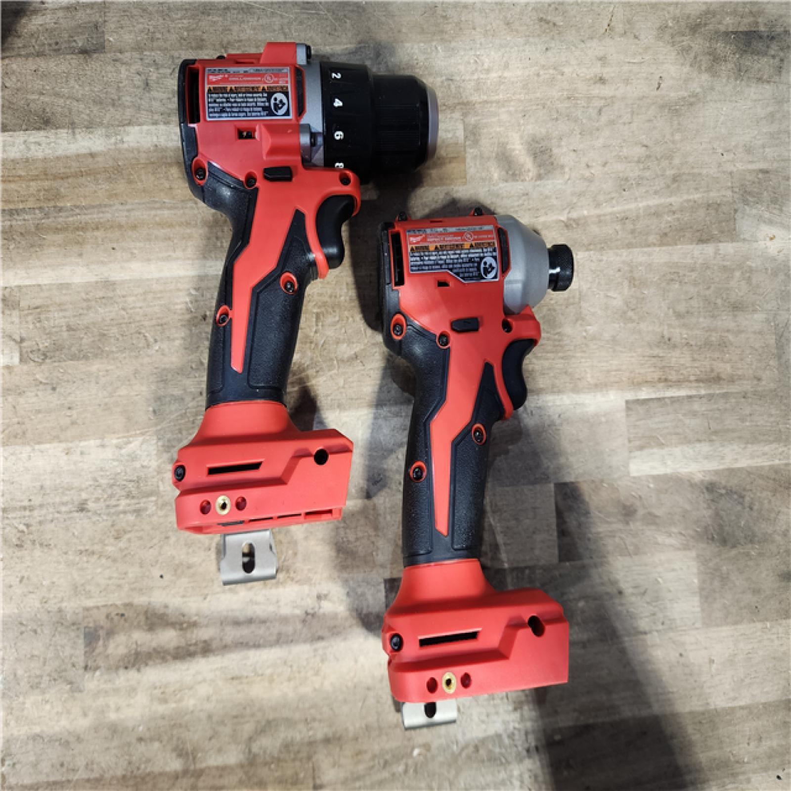 HOUSTON LOCATION - AS-IS Milwaukee M18 18V Lithium-Ion Brushless Cordless Compact Drill/Impact Combo Kit