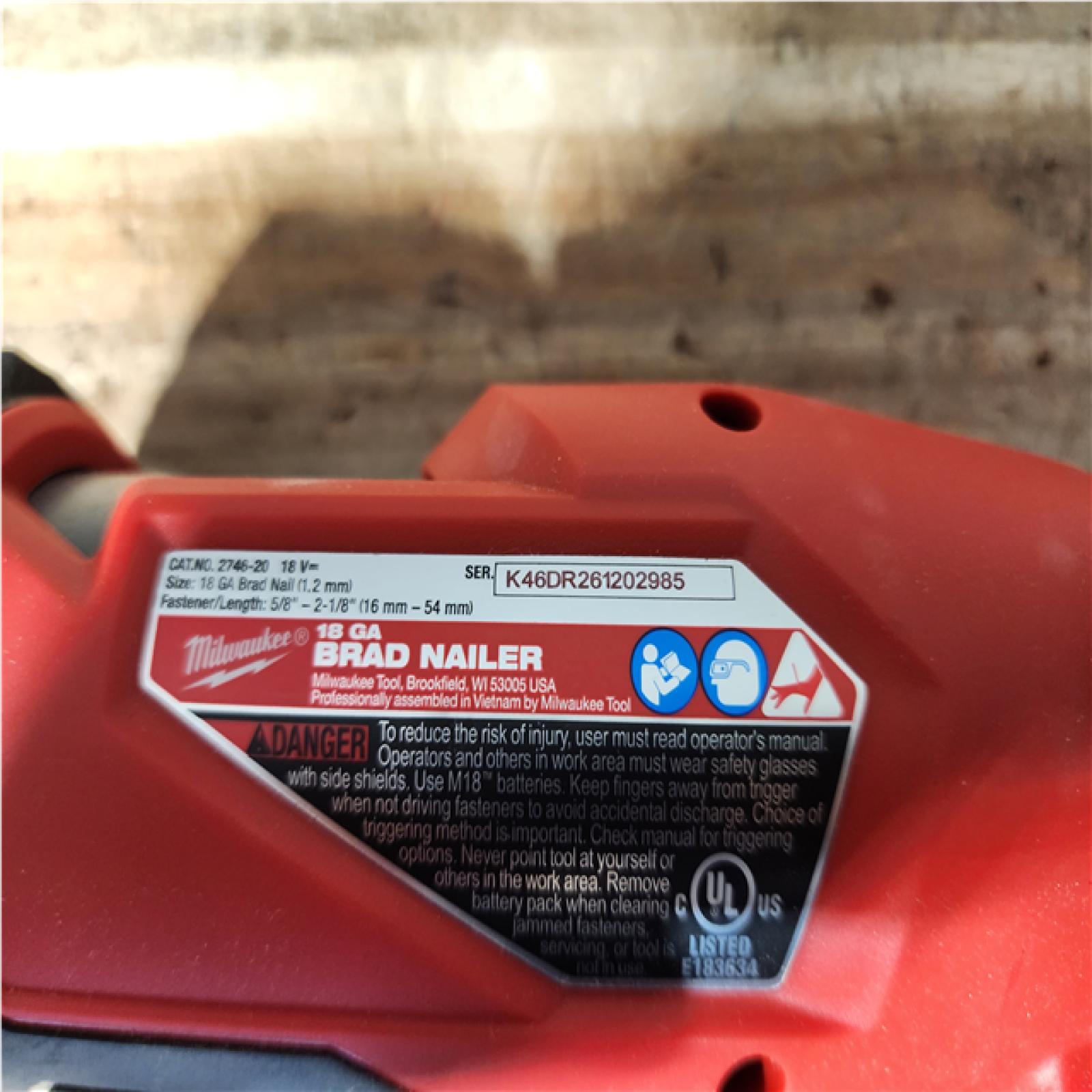 Houston Location AS-IS Milwaukee FUEL 18-Volt Lithium-Ion Brushless Cordless Gen II 18-Gauge Brad Nailer (Tool-Only)