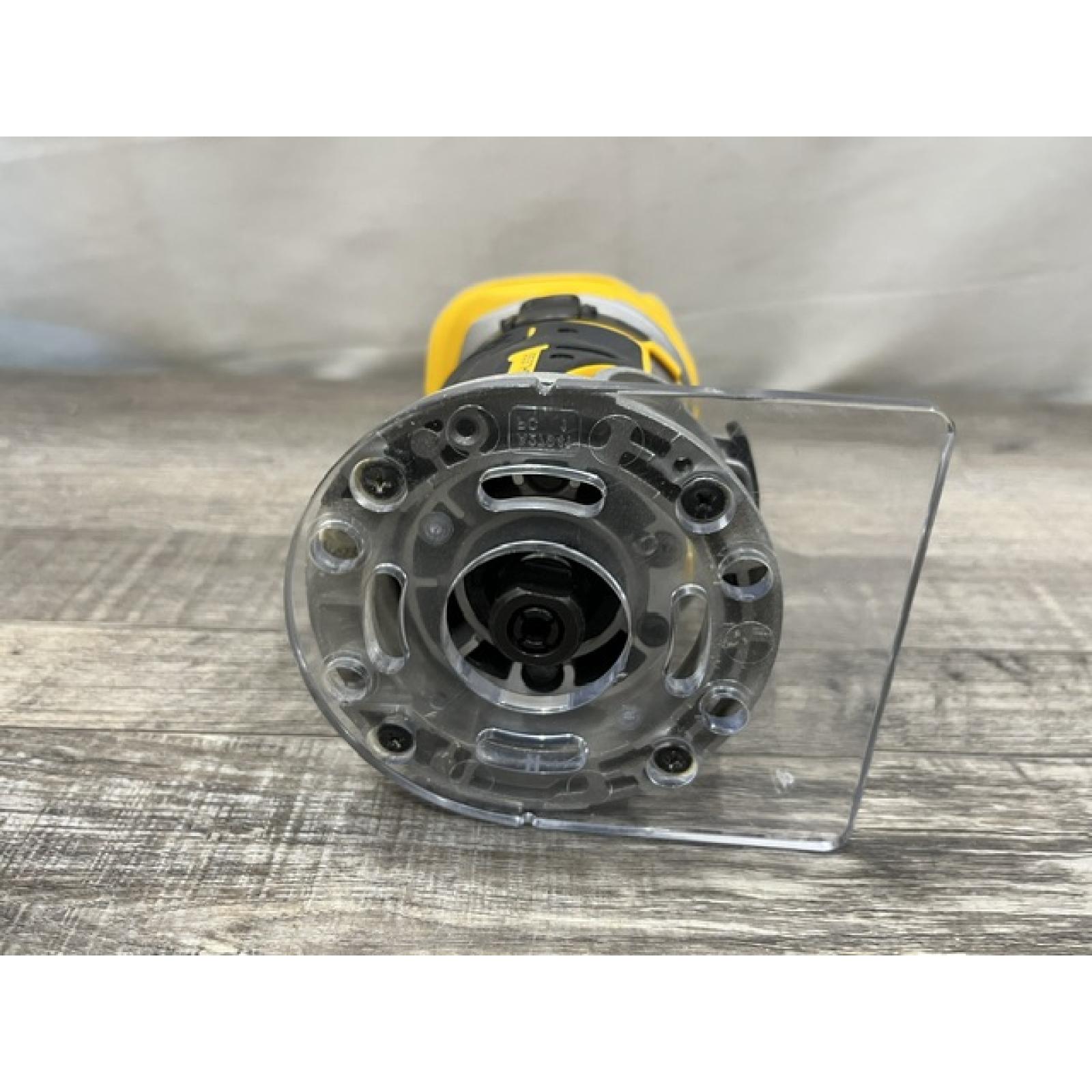AS-IS DEWALT 20V MAX XR Cordless Brushless Fixed Base Compact Router (Tool Only)