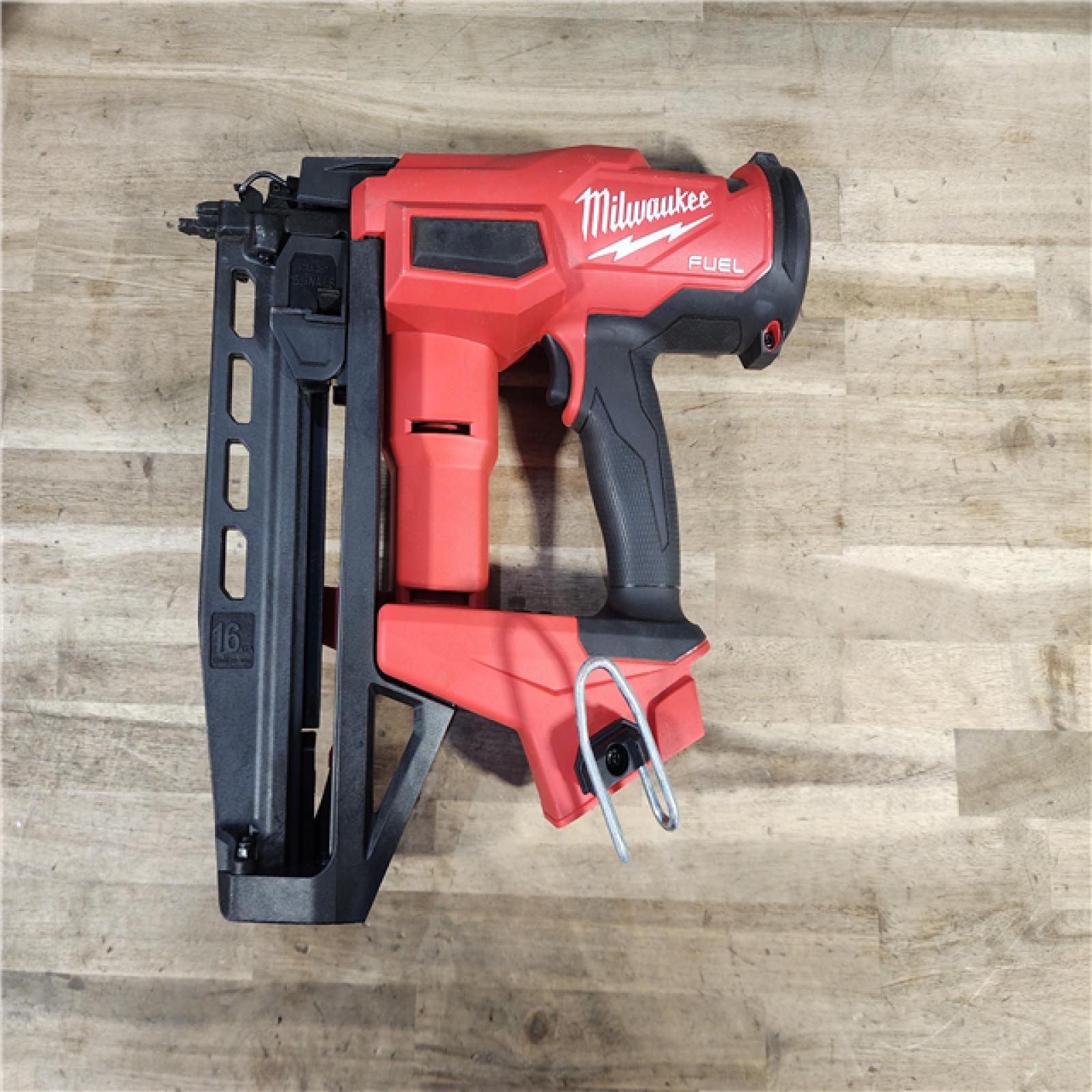 HOUSTON LOCATION - AS-IS MILWAUKEE 18 GAUGE STRAIGHT FINISH NAILER (TOOL ONLY)