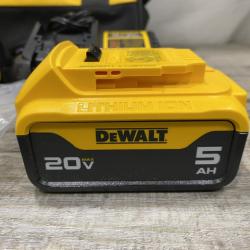 AS-IS DEWALT 20V XR Lithium-Ion Cordless Brushless 1/2 in. Drill/Driver Kit