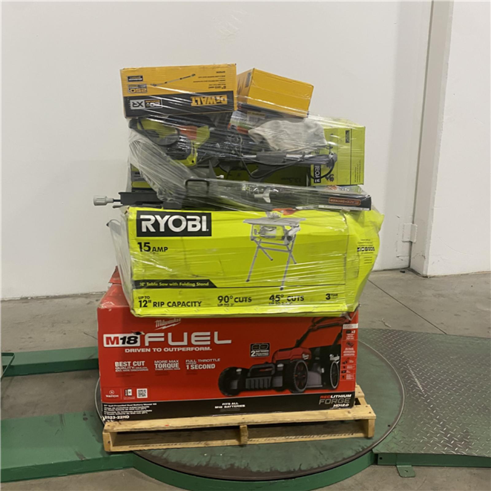 Dallas Location - As-Is Tool Pallet
