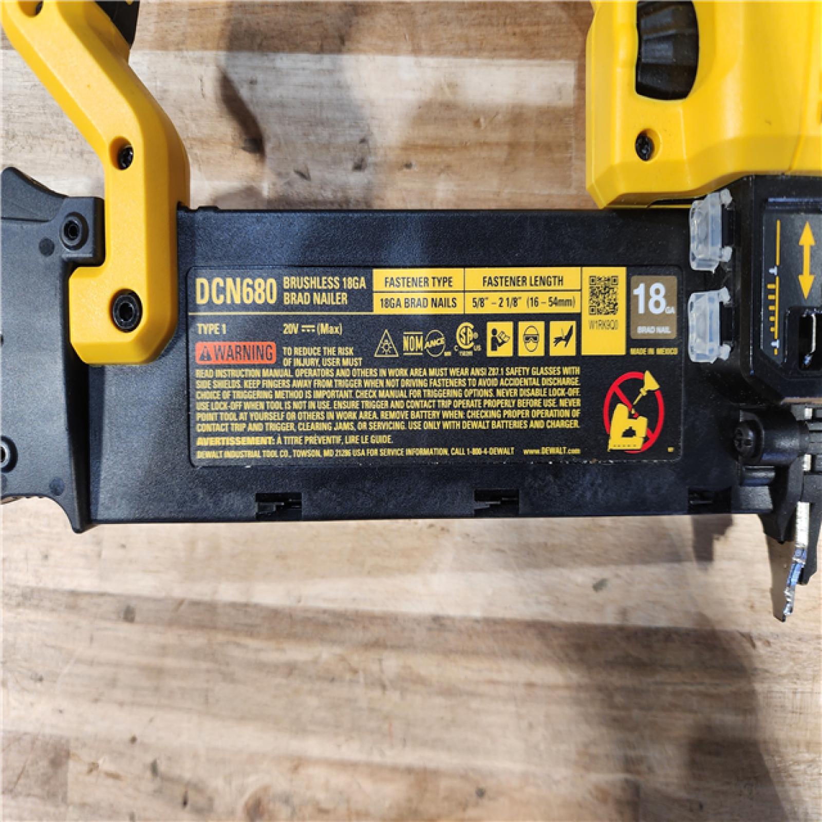 HOUSTON LOCATION - AS-IS DEWALT 20V MAX XR Lithium-Ion Electric Cordless 18-Gauge Brad Nailer (Tool Only)