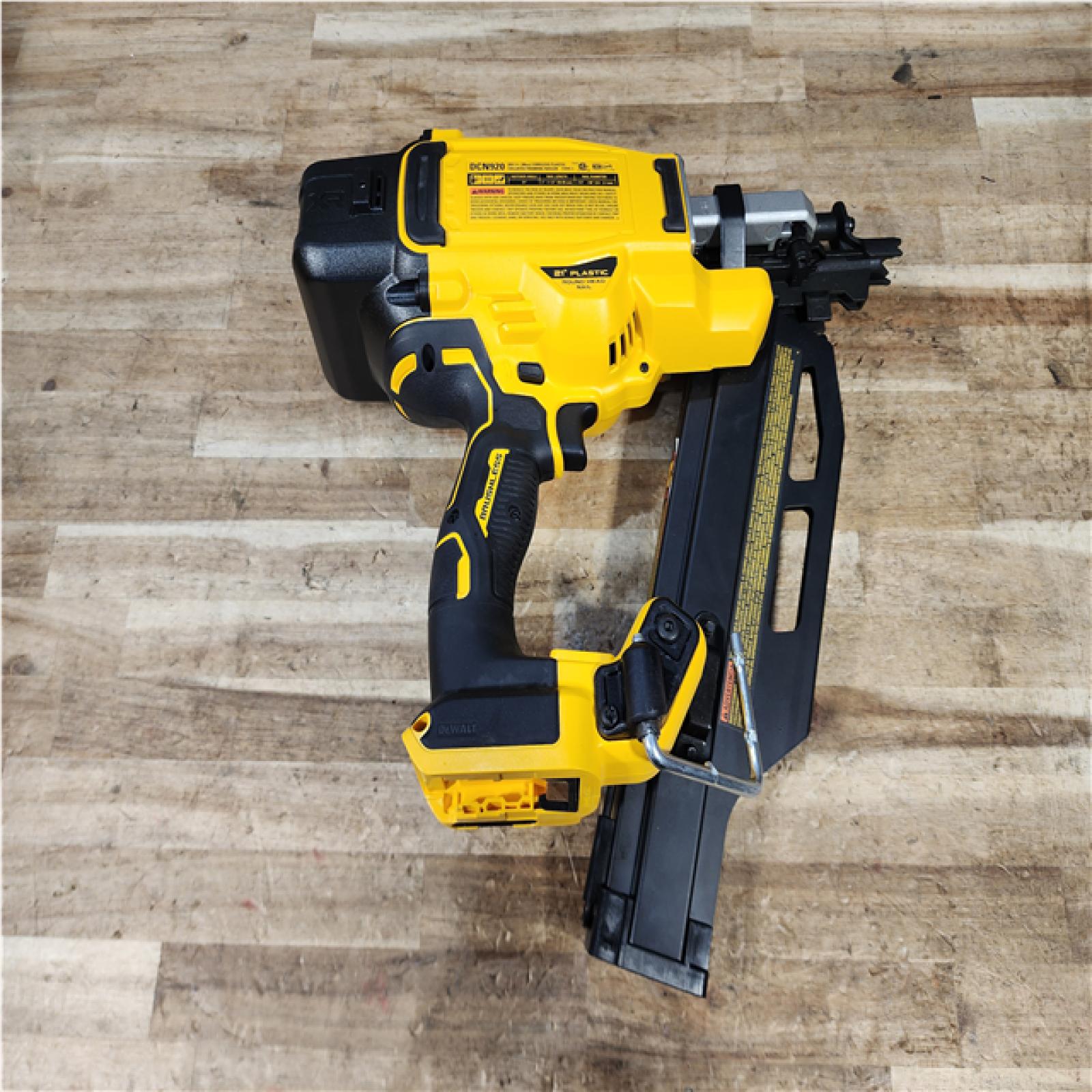 HOUSTON LOCATION - AS - IS DEWALT 20-Volt 21° Cordless Framing Nailer (Tool-Only)