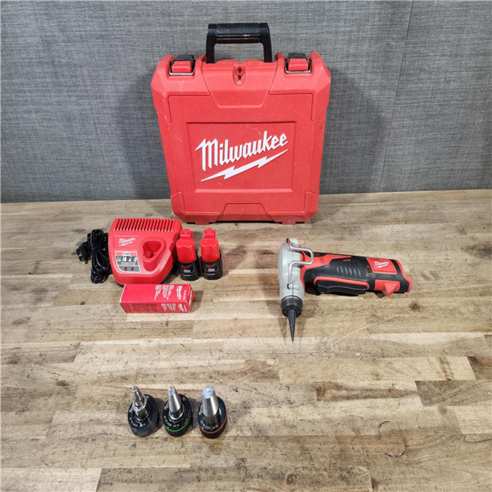 HOUSTON LOCATION - AS-IS M12 12-Volt Lithium-Ion Cordless PEX Expansion Tool Kit with (2) 1.5 Ah Batteries  (3) Expansion Heads and Hard Case