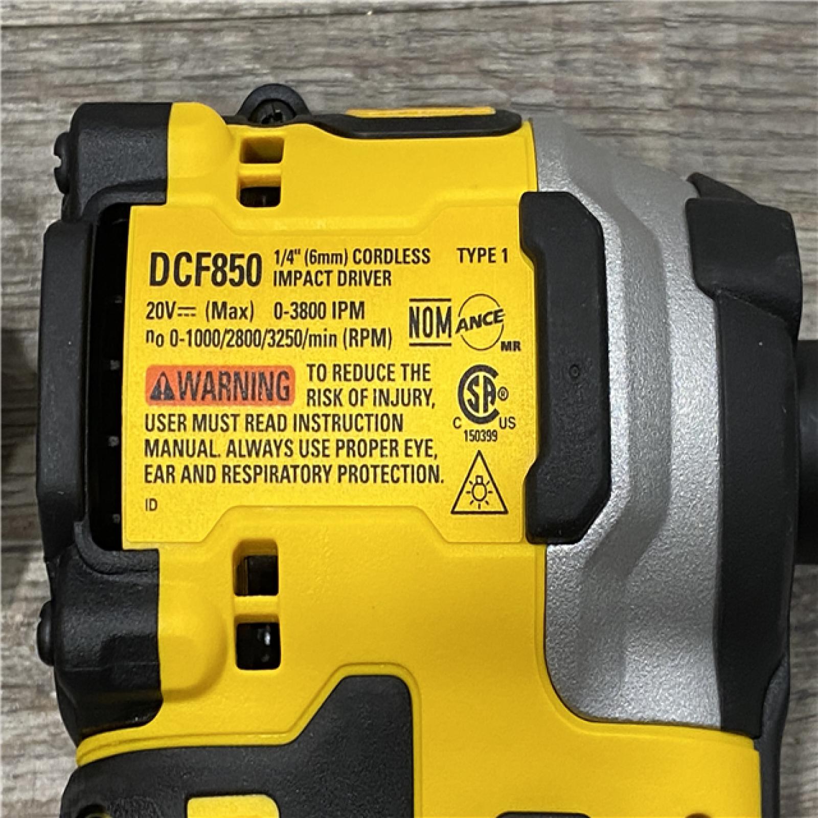 AS-IS DEWALT ATOMIC 20V MAX Lithium-Ion Cordless 2-Tool Combo Kit