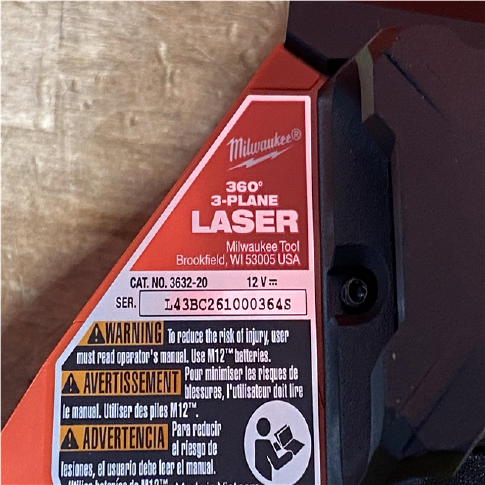 Houston Location AS-IS Milwaukee 12-Volt Lithium-Ion Cordless Green 250 ft. 3-Plane Laser Level Kit