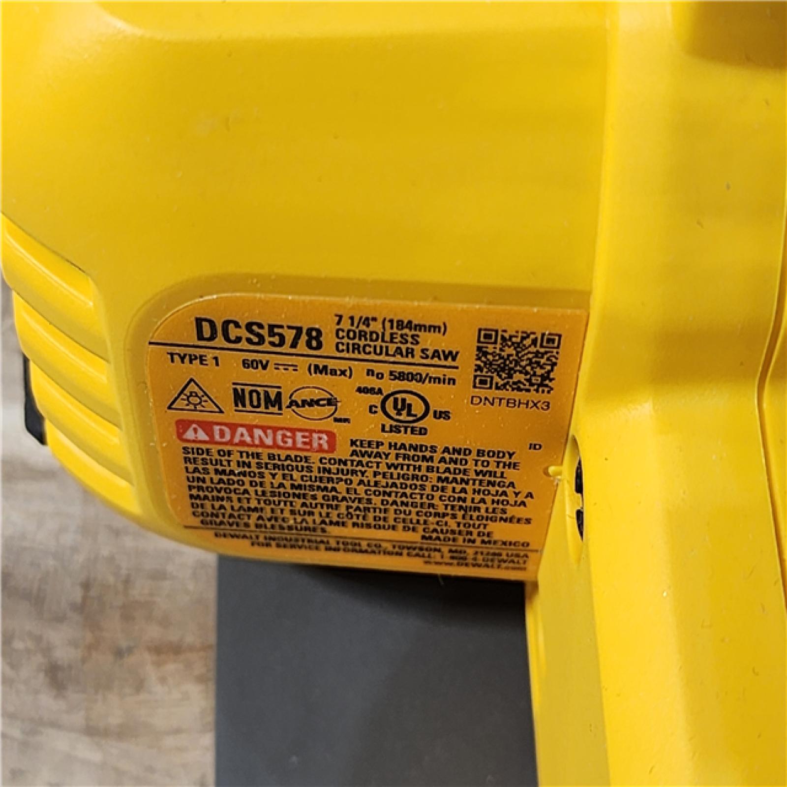 HOUSTON LOCATION - AS-IS DeWALT Flexvolt Max 7-1/4  60V Brushless Circular Saw (Tool Only)