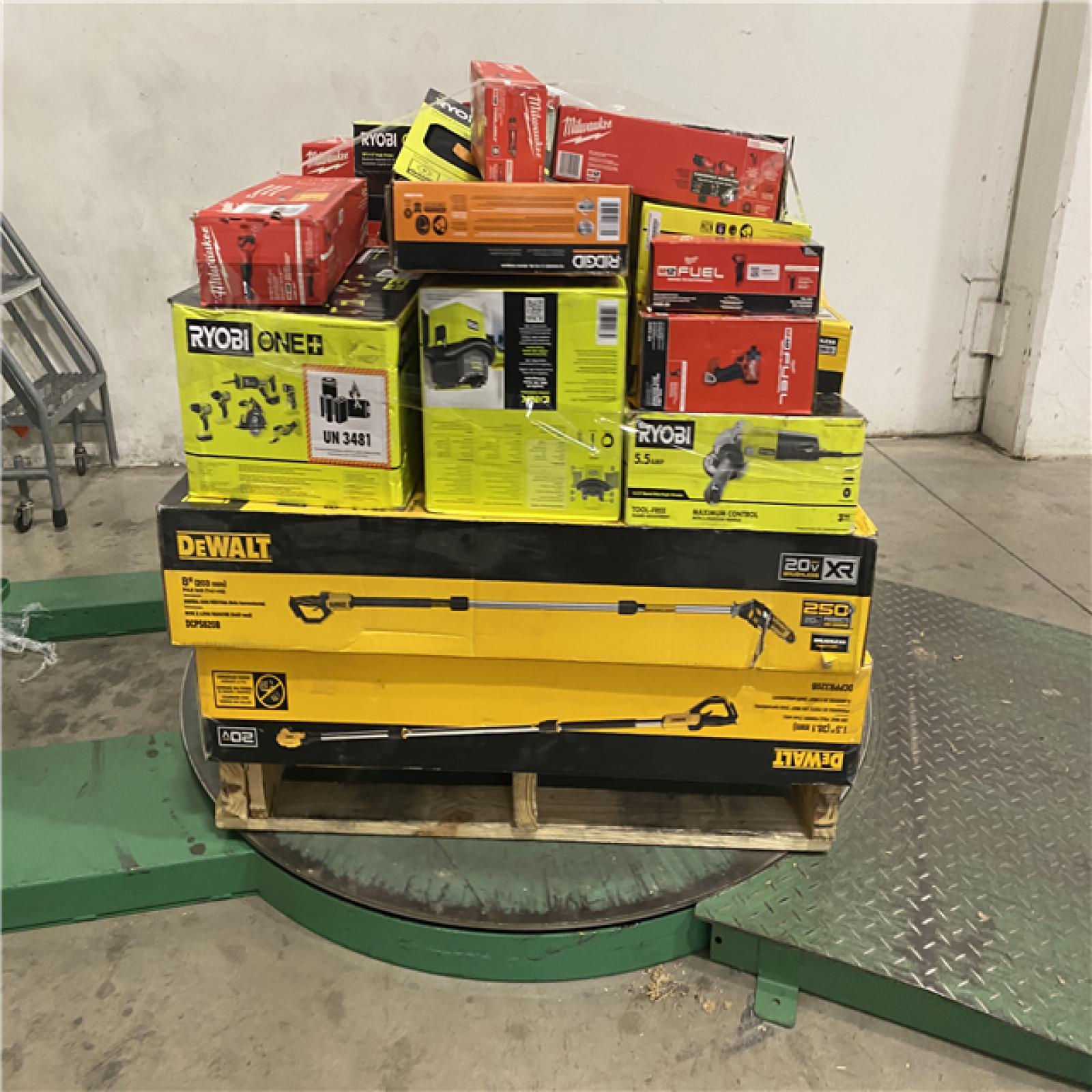 Dallas Location - As-Is Tool Pallet