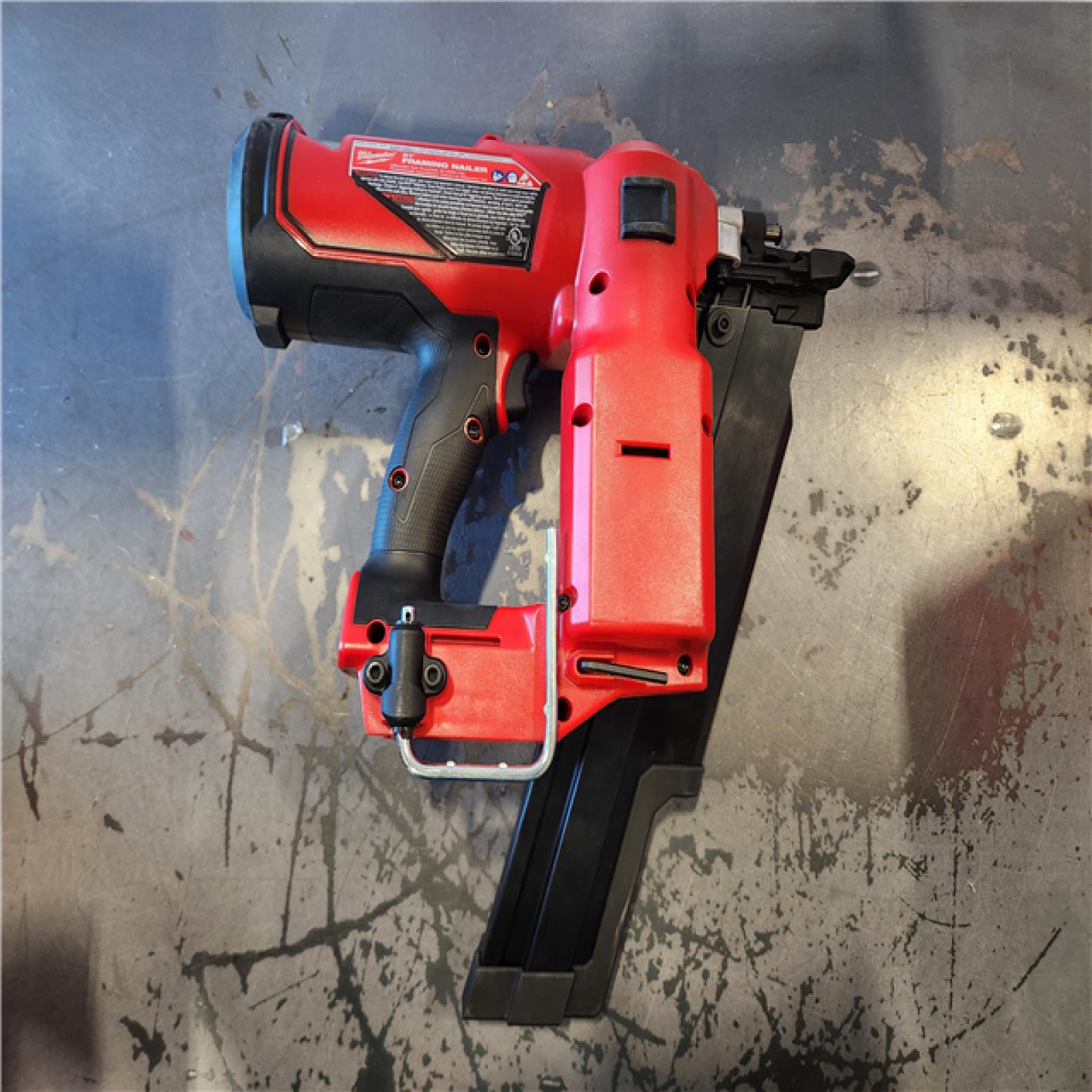 AS-IS- Milwaukee 2744-20 M18 FUEL 21-Degree Cordless Framing Nailer (Tool Only)