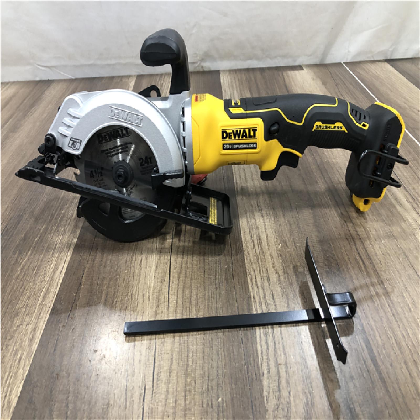 AS-IS DEWALT ATOMIC 20V MAX Cordless Brushless 4-1/2 in. Circular Saw (Tool Only)