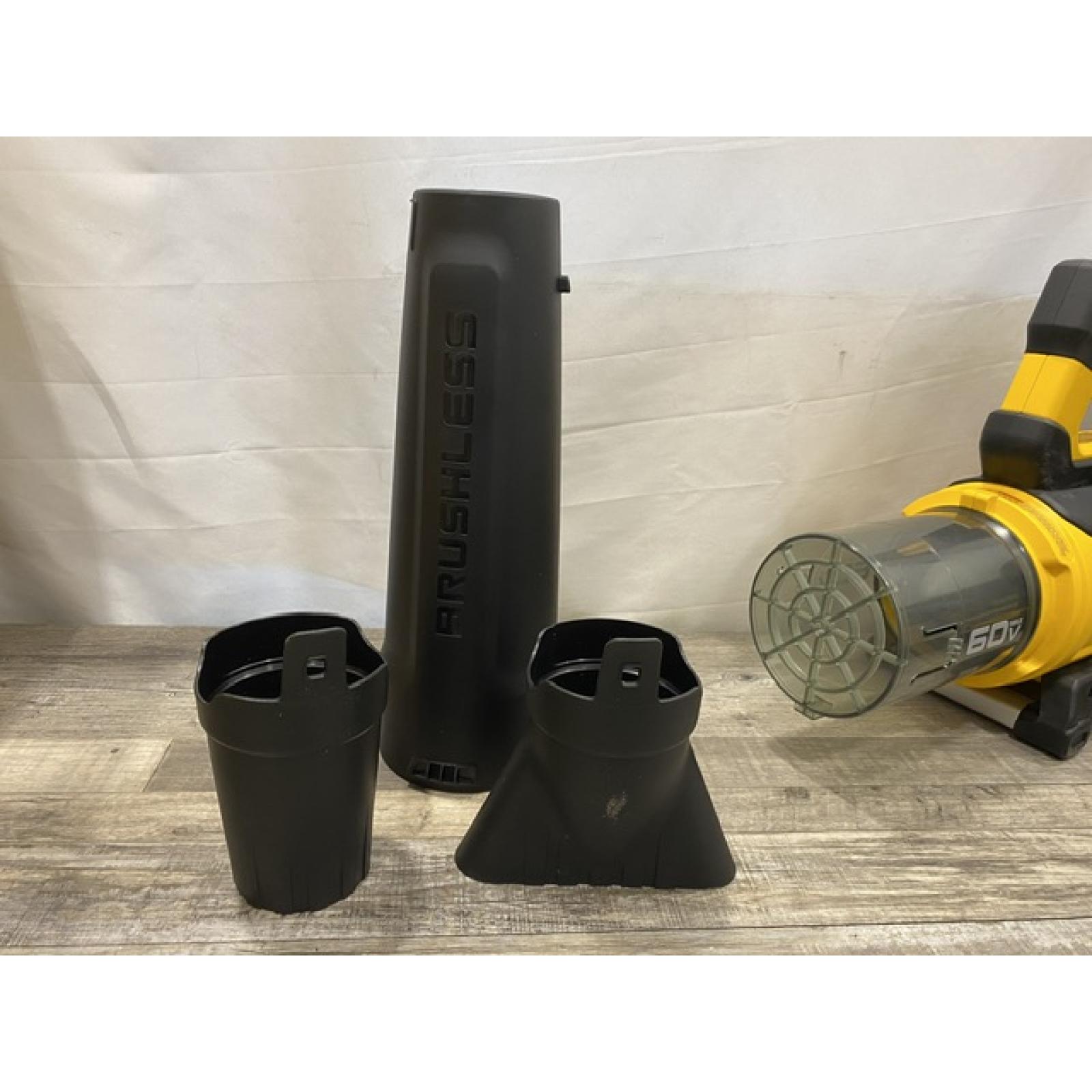 AS-IS DEWALT FLEXVOLT 60V MAX 160 MPH 760 CFM Brushless Cordless Axial Blower Kit