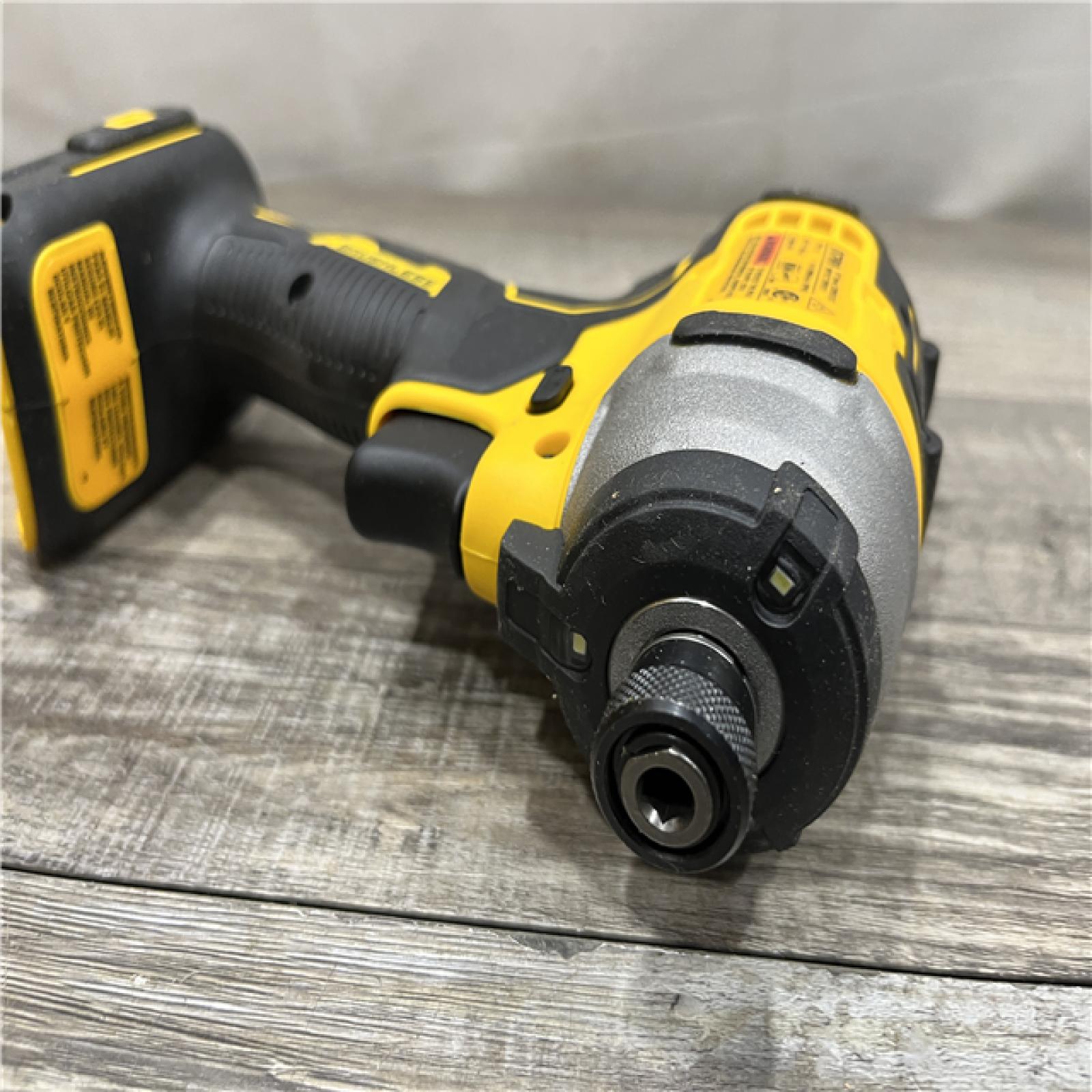 AS-IS DEWALT Atomic 20V Max Lithium-Ion Brushless Cordless Compact 1/4 in. Impact Driver Kit