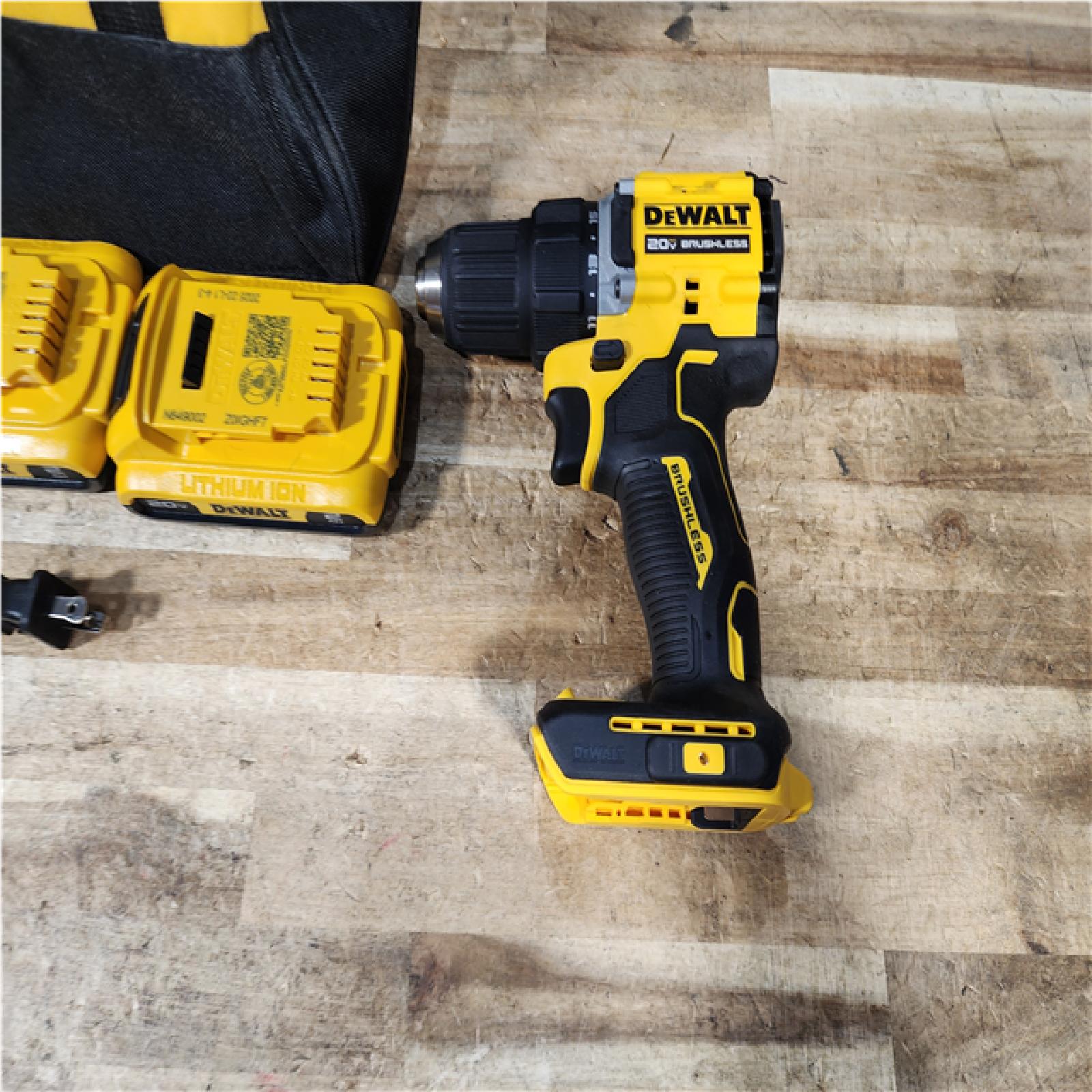HOUSTON LOCATION - AS - IS DEWALT Atomic 20V Lithium-Ion Cordless Compact 1/2 in. Drill/Driver Kit