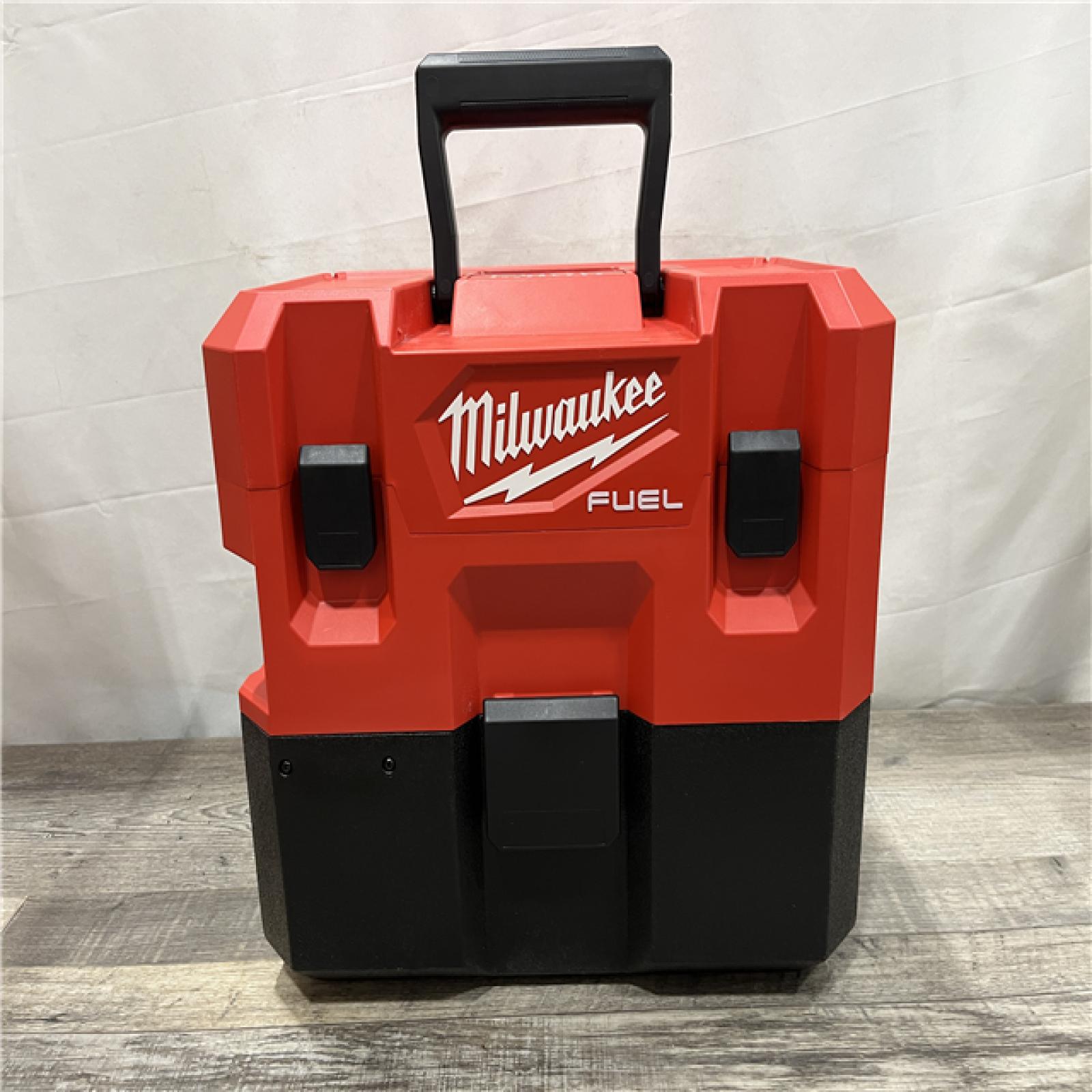 AS-IS Milwaukee FUEL 12-Volt Lithium-Ion Cordless 1.6 Gal. Wet/Dry Vacuum (Vacuum-Only)