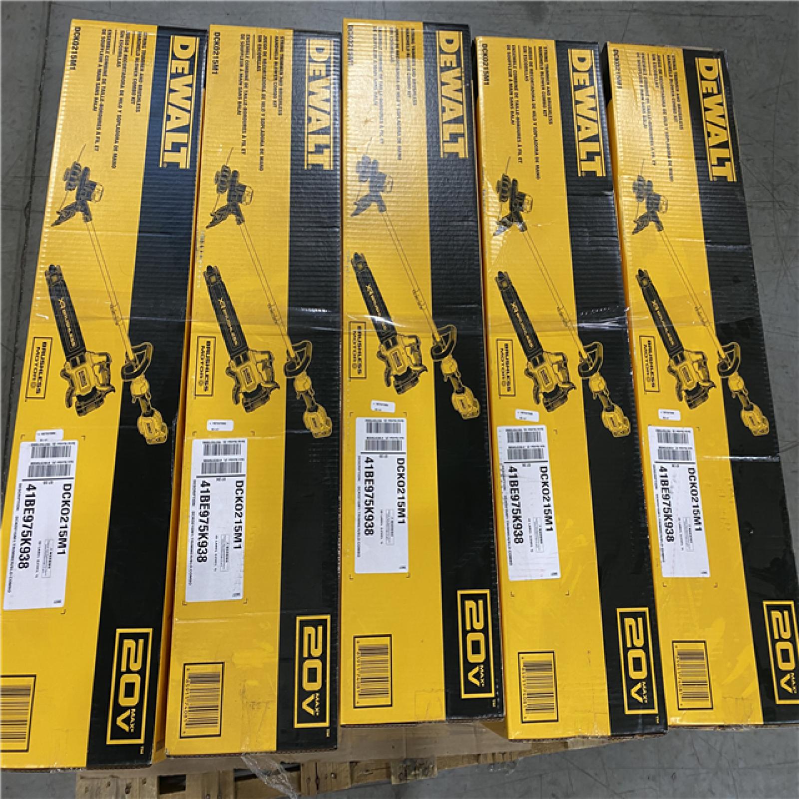 DALLAS LOCATION - NEW!  DEWALT 20V MAX Cordless Lithium-Ion String Trimmer and Blower Combo Kit with (1) 4.0 Ah Battery and Charger PALLET - (5 UNITS)