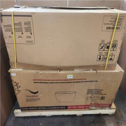 Phoenix NEW 2 Free Standing Tubs Pallet