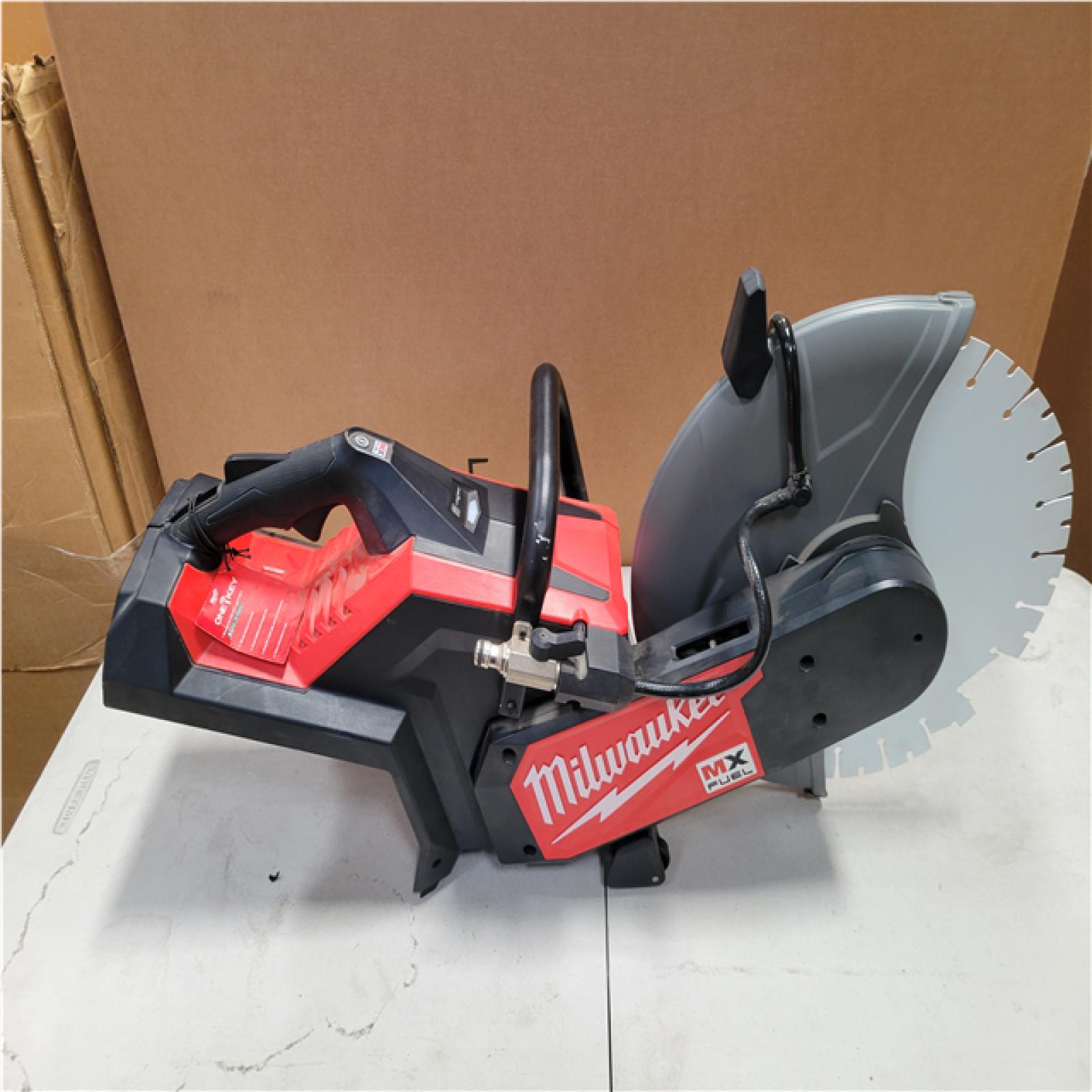 CALIFORNIA AS-IS MILWAUKEE MX FUEL 14 CUT-OFF MACHINE
