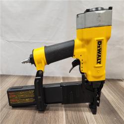 AS-IS- DeWalt DW451S2 16 Gauge 1 Crown 2 Lathing Stapler