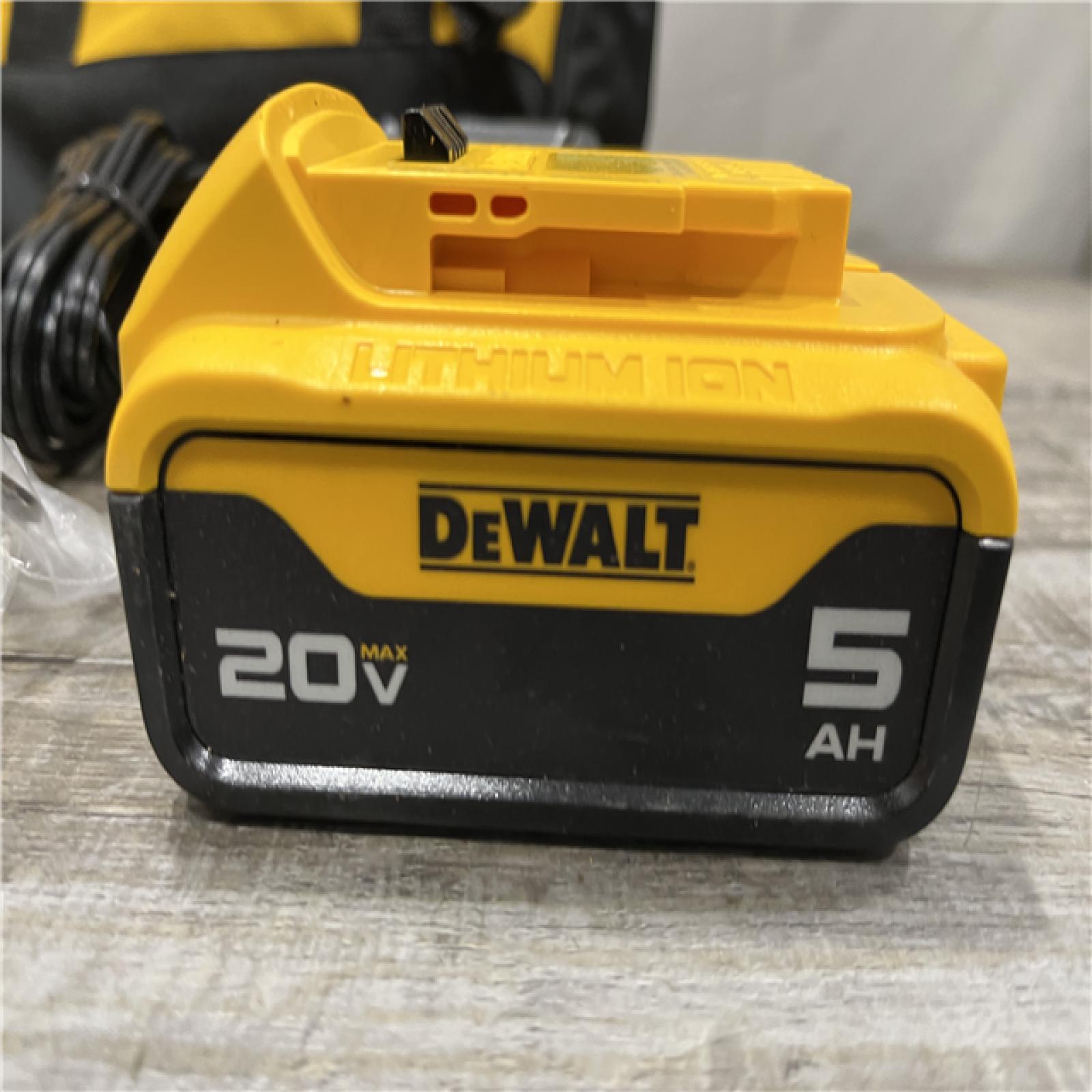 AS-IS DEWALT ATOMIC 20V MAX Lithium-Ion Cordless 1/4 in. Brushless Impact Driver Kit