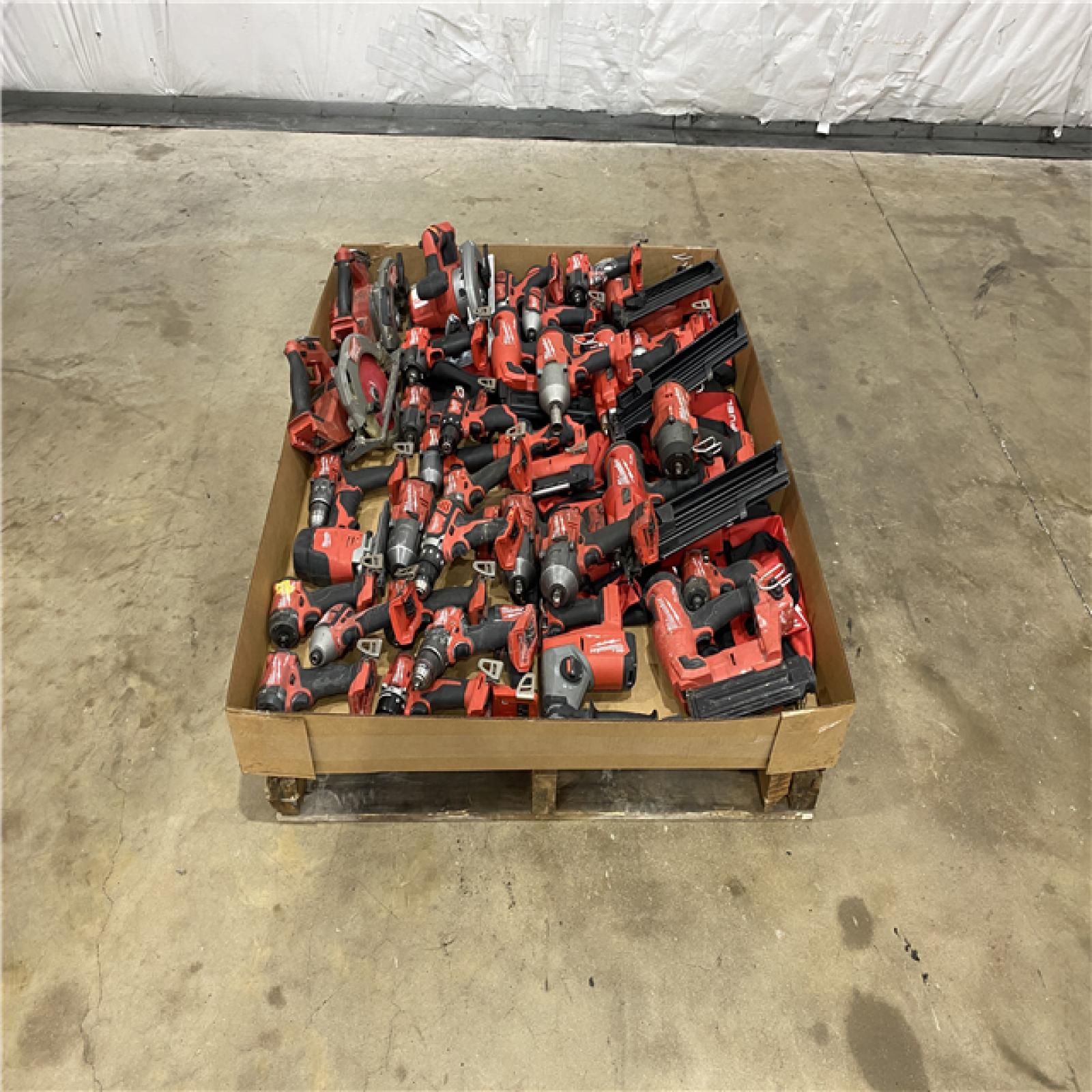 Houston Location AS IS - Tool Pallet