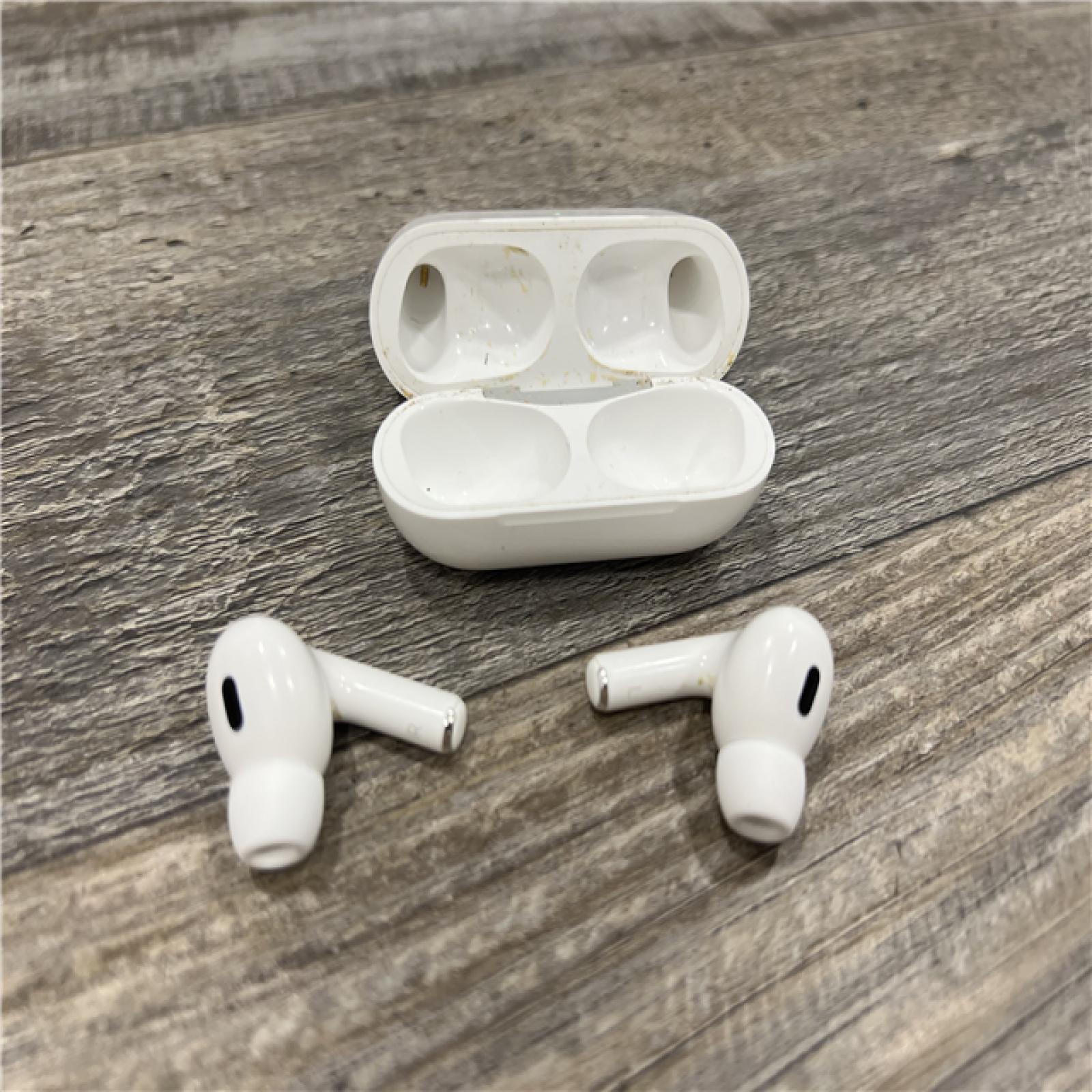 AS-IS AirPods (3rd Generation) with Lightning Charging Case