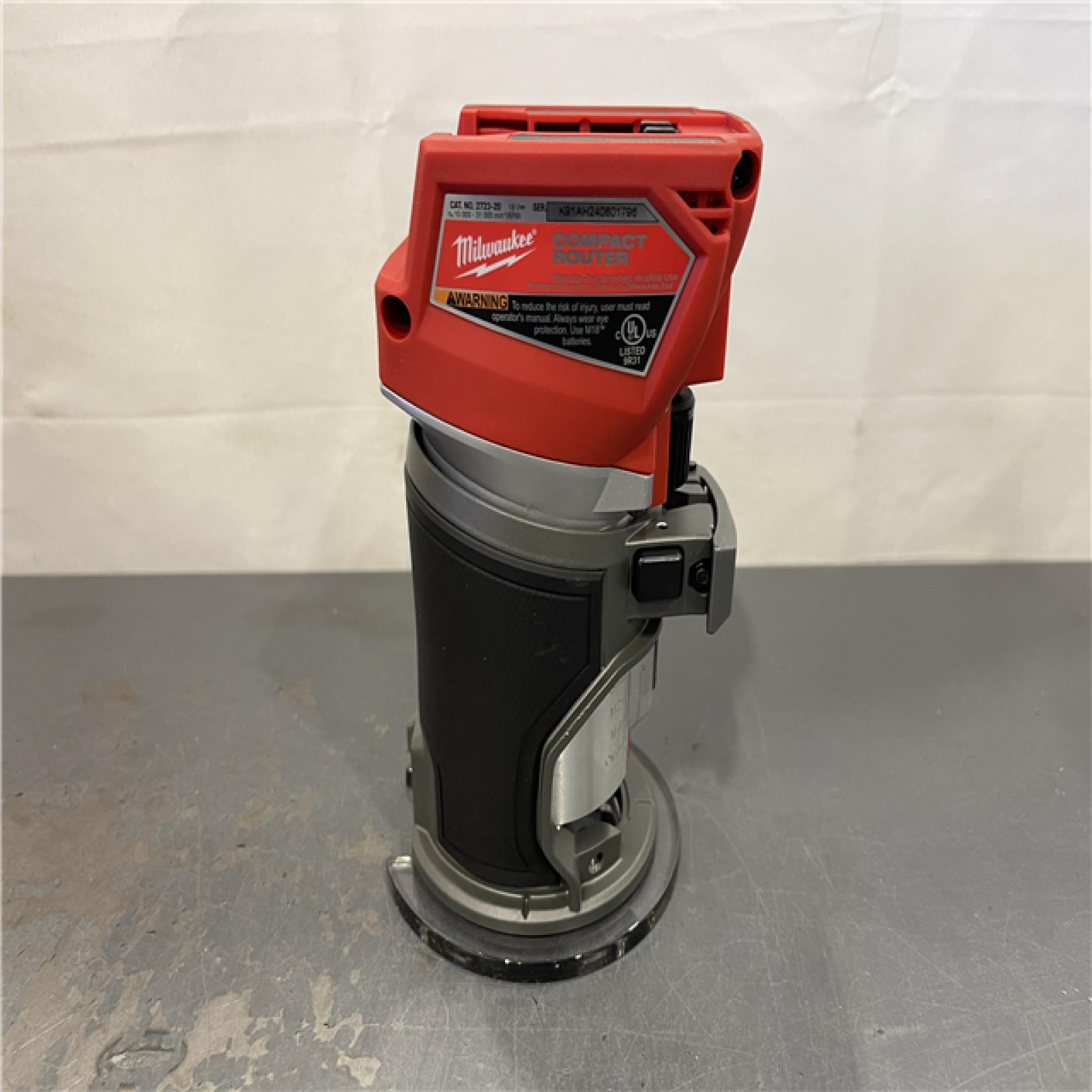 AS-IS - Milwaukee M18 FUEL 18V Lithium-Ion Brushless Cordless Compact Router