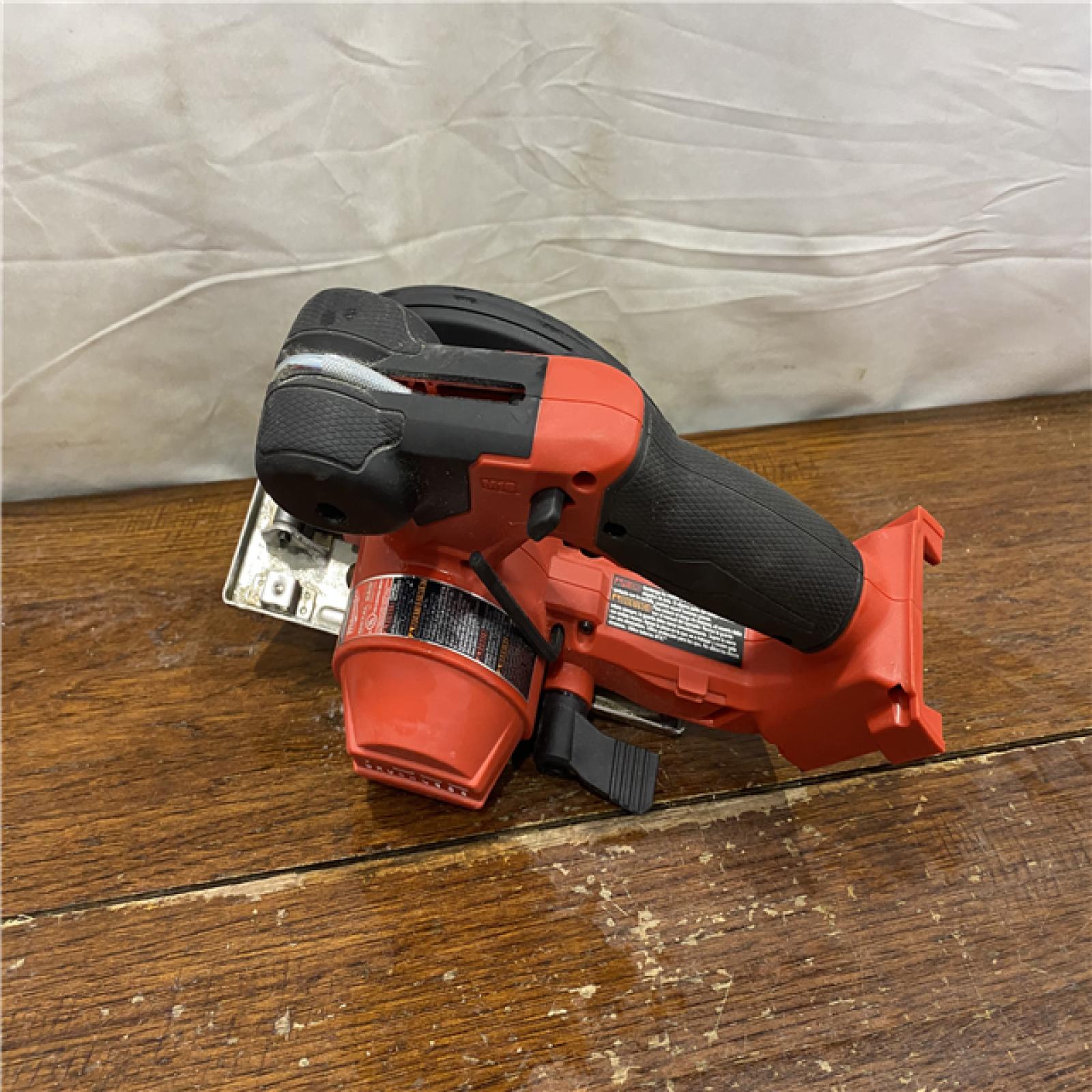 AS-IS Milwaukee 2782-20 M18 FUEL 18V Brushless Lithium-Ion 5-3/8 Cordless Metal Saw