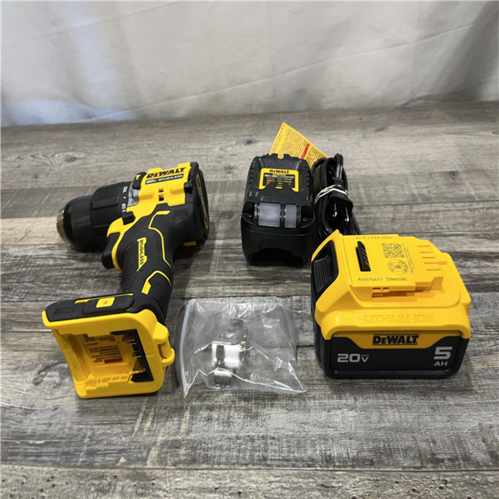AS-IS DEWALT ATOMIC 20V Lithium-Ion Cordless 1/2 in. Hammer Drill Kit