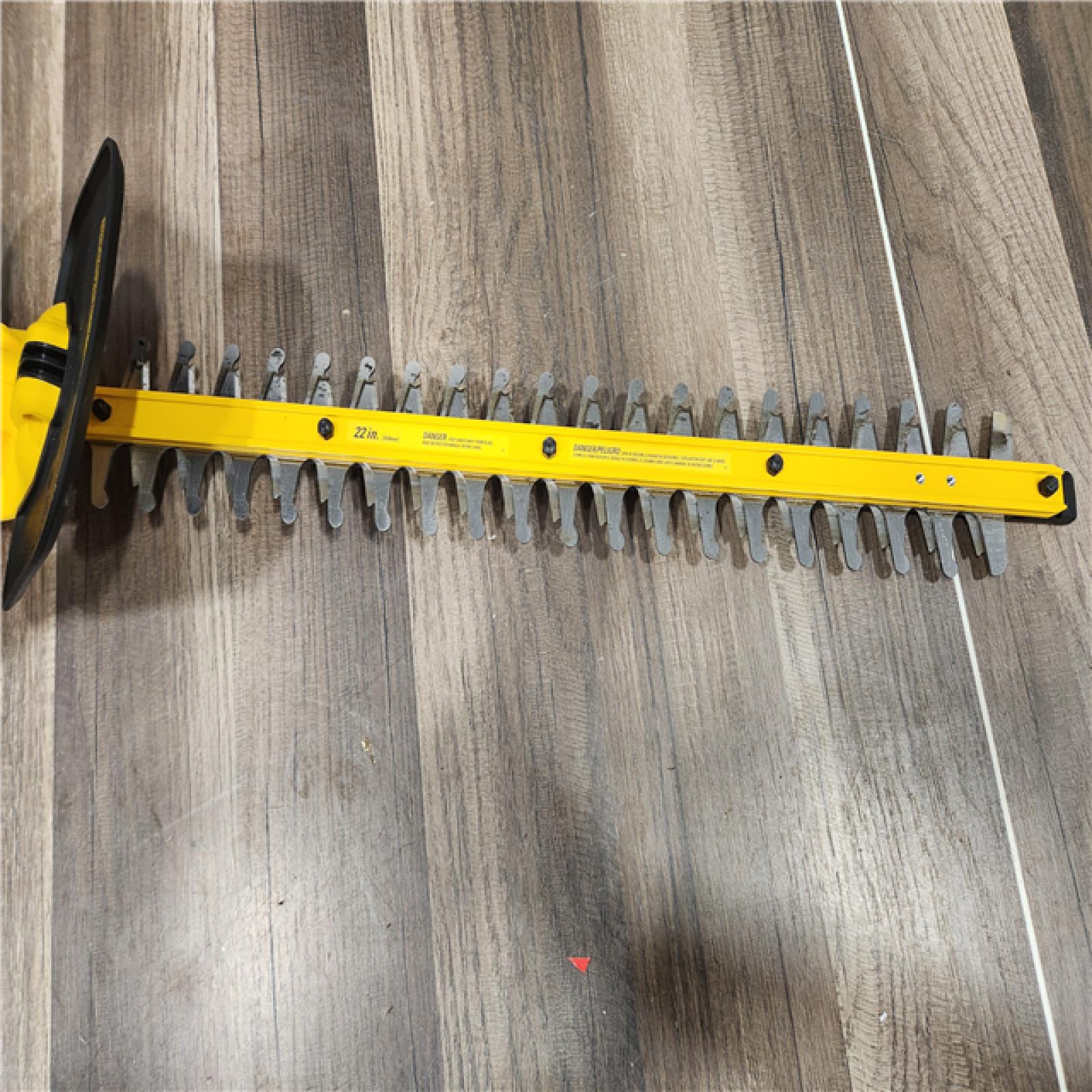 AS-IS DEWALT 20V MAX 22 in. Cordless Battery Powered Hedge Trimmer (Tool Only)