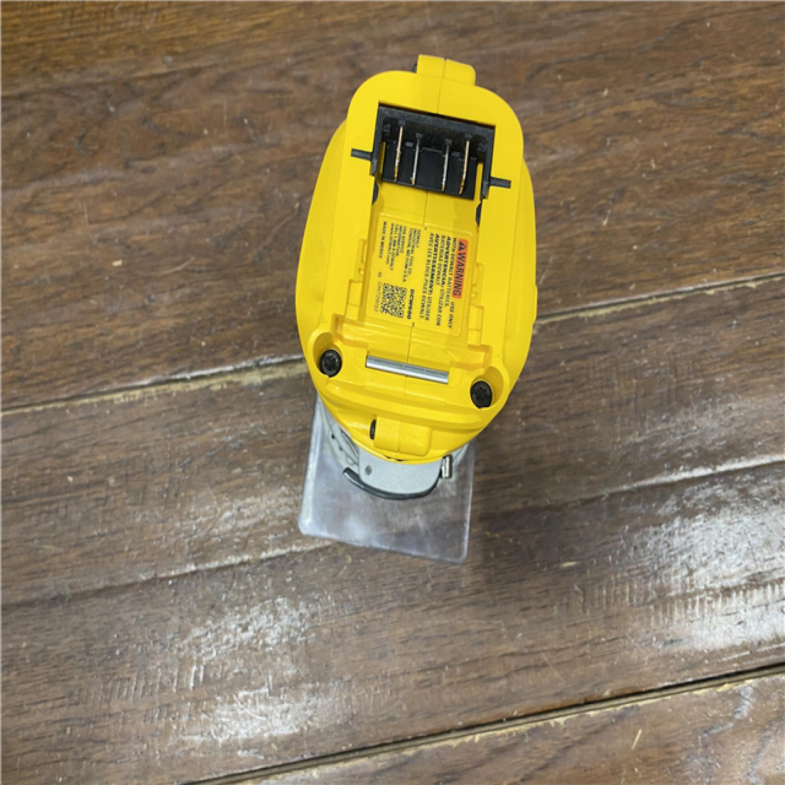 AS-IS Dewalt 20V MAX XR Brushless Cordless Compact Router (Tool Only)
