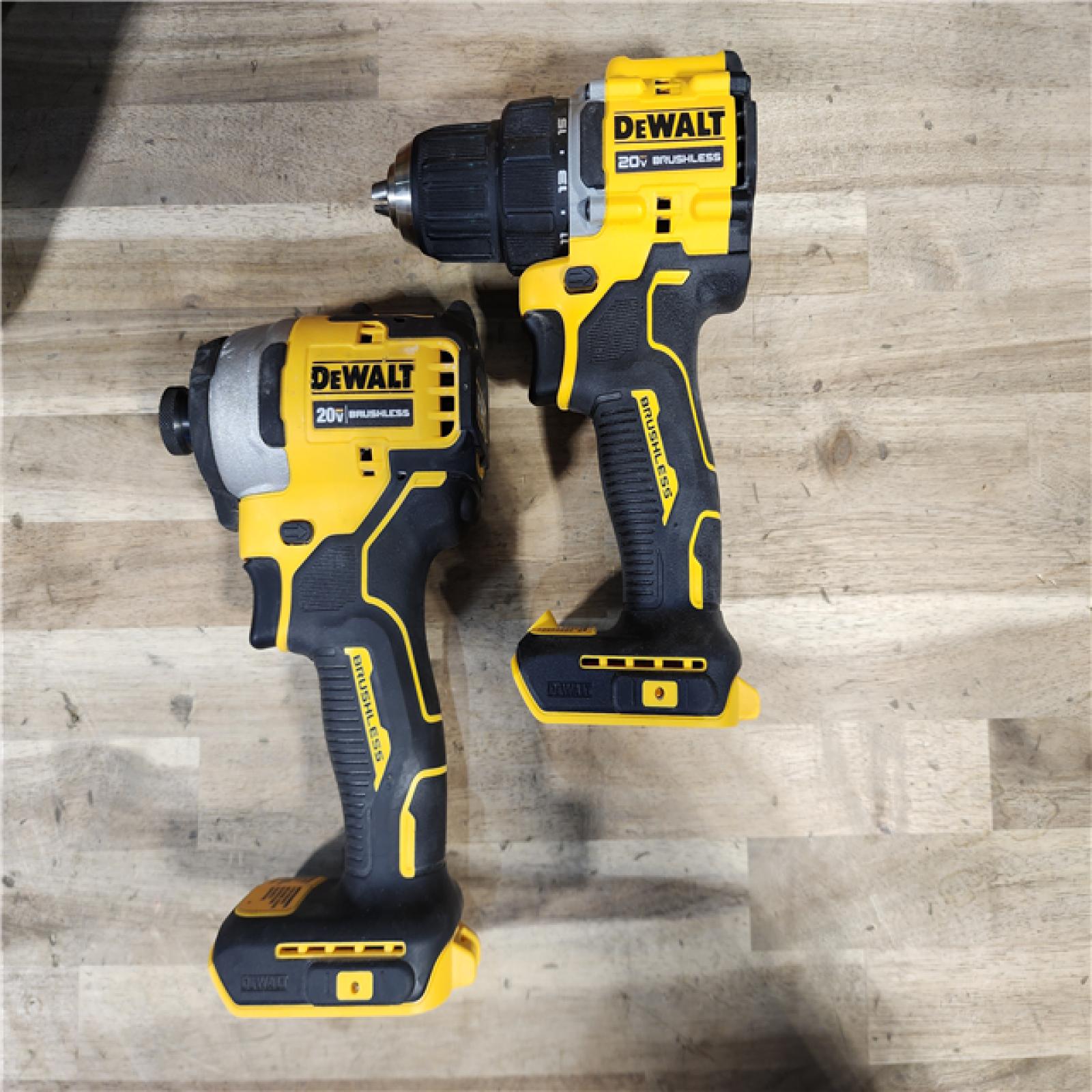 HOUSTON LOCATION - AS-IS Dewalt DCK225D2 20V MAX ATOMIC Brushless Compact Lithium-Ion 1/2 in. Cordless Drill Driver and 1/4 in. Impact Driver Combo Kit with 2 Batteries 2 Ah