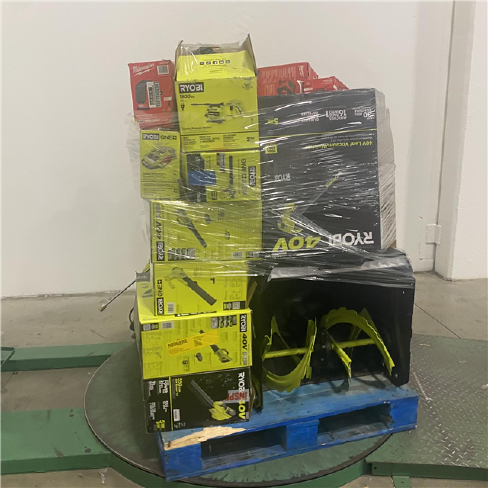 Dallas Location - As-Is Tool Pallet
