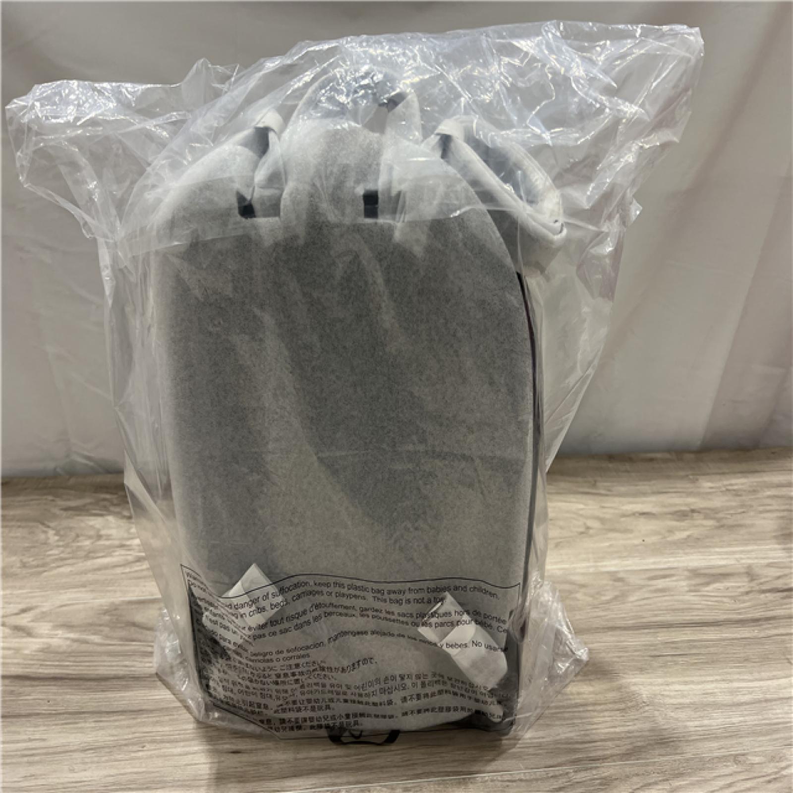 NEW Michael Kors Jaycee Large Logo Backpack - Black