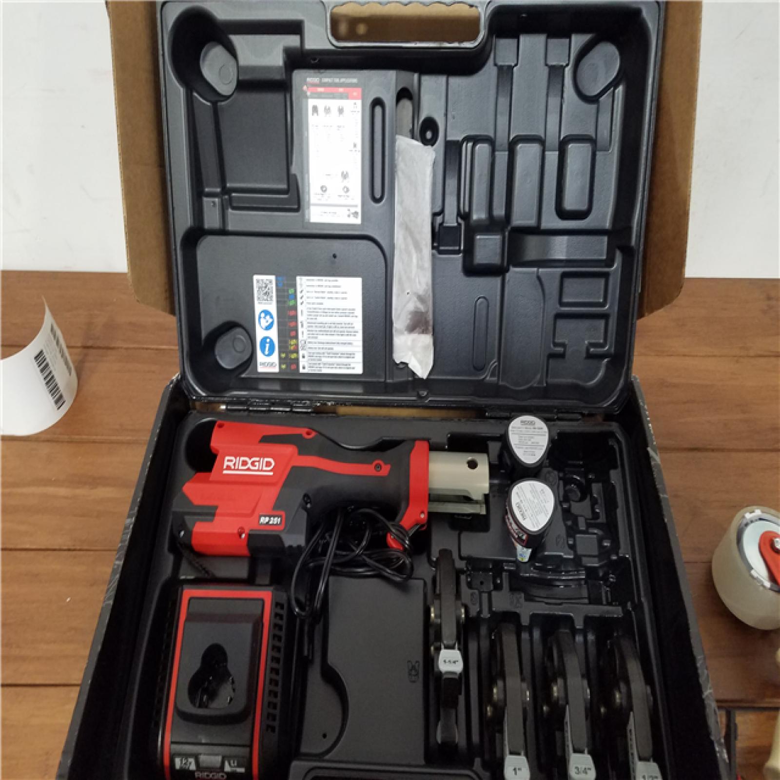 California NEW Ridgid RP251 Compact Press Tool  Includes (2) Batteries  Charger & Hard Case