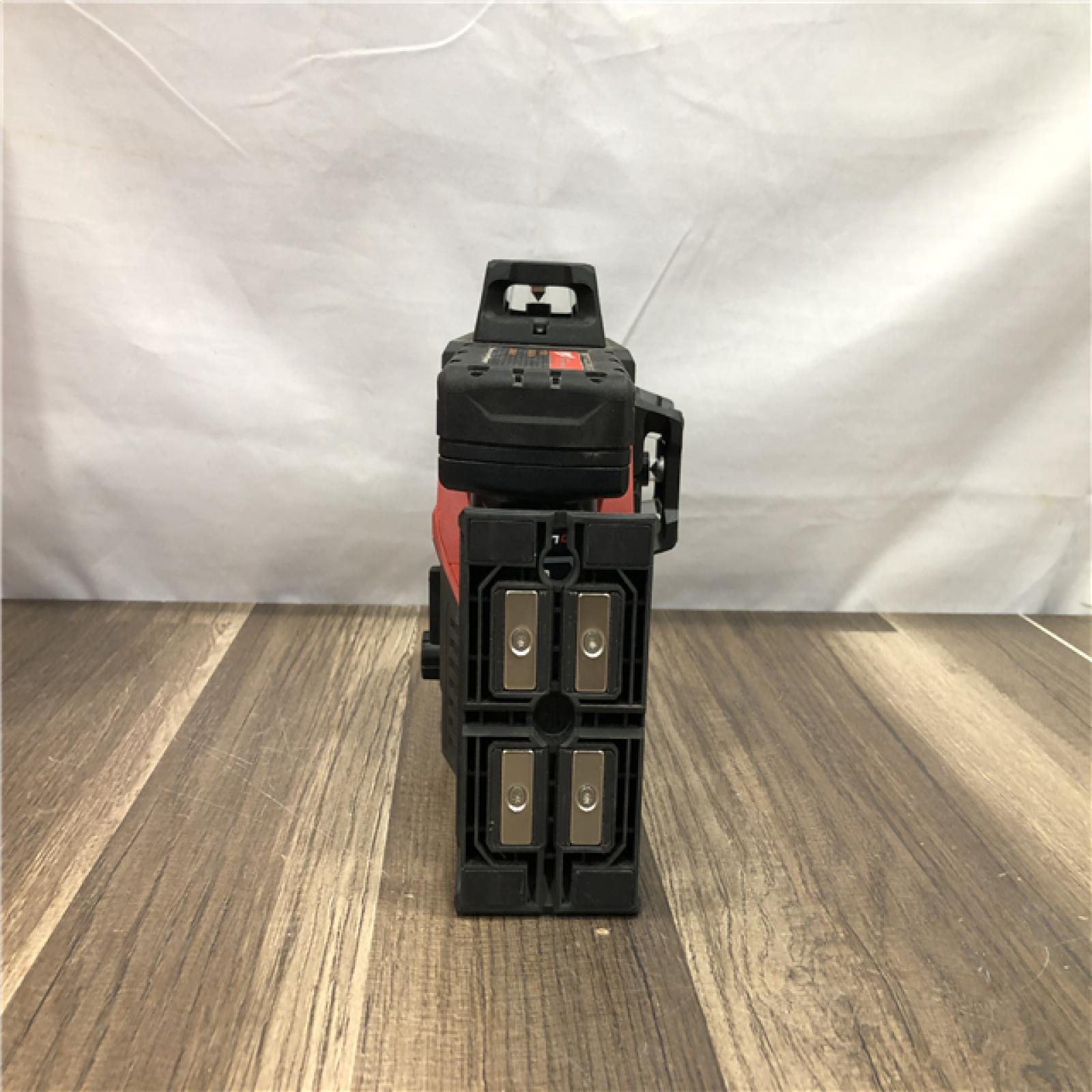 AS-IS Milwaukee 12-Volt Lithium-Ion Cordless Green 250 ft. 3-Plane Laser Level Kit