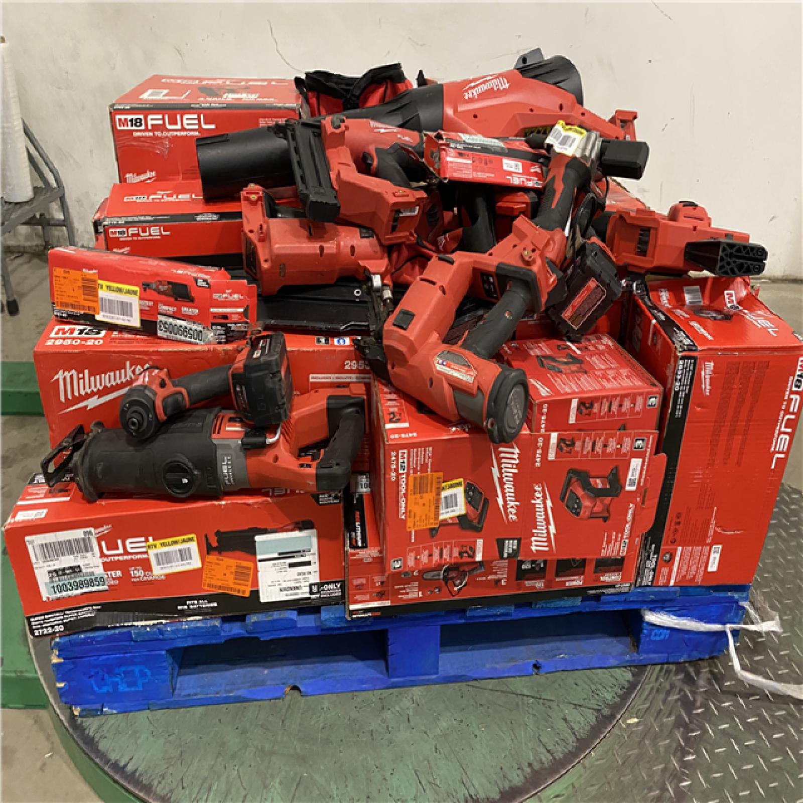 Dallas Location - As-Is MILWAUKEE Tool Pallet