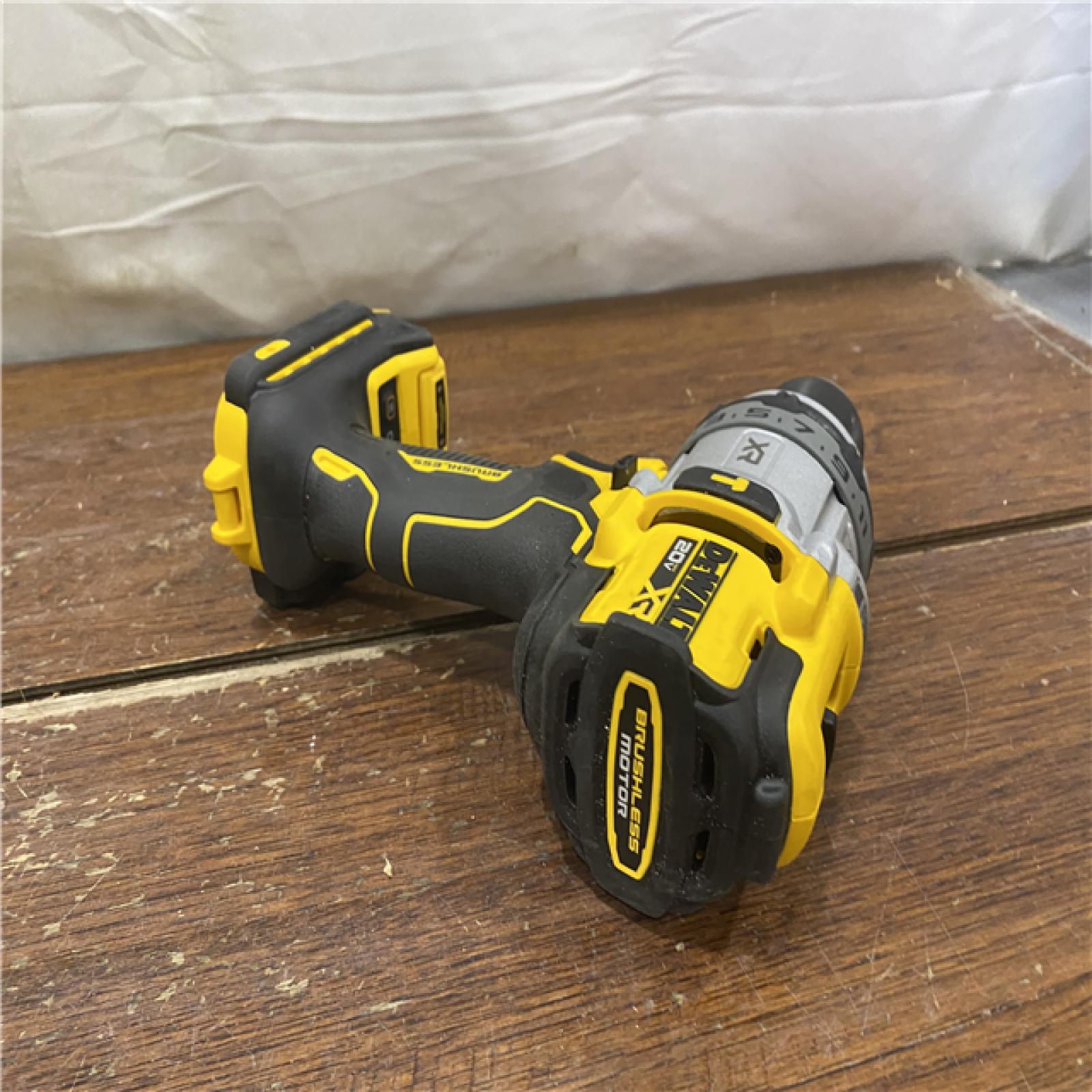 AS-IS DEWALT 20V XR Lithium-Ion Cordless Hammer Drill Kit with 8.0 Ah Battery, Charger and Kit Bag