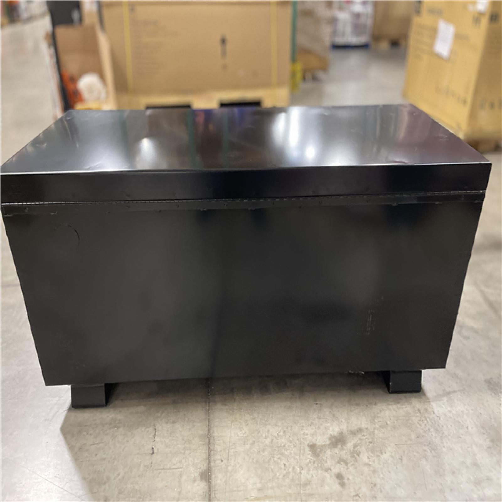 DALLAS LOCATION - AS-IS Rigid Jobsite Storage Chest