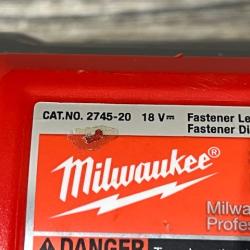 AS-IS Milwaukee FUEL 3-1/2 in. 18-Volt 30-Degree Lithium-Ion Brushless Cordless Framing Nailer (Tool-Only)