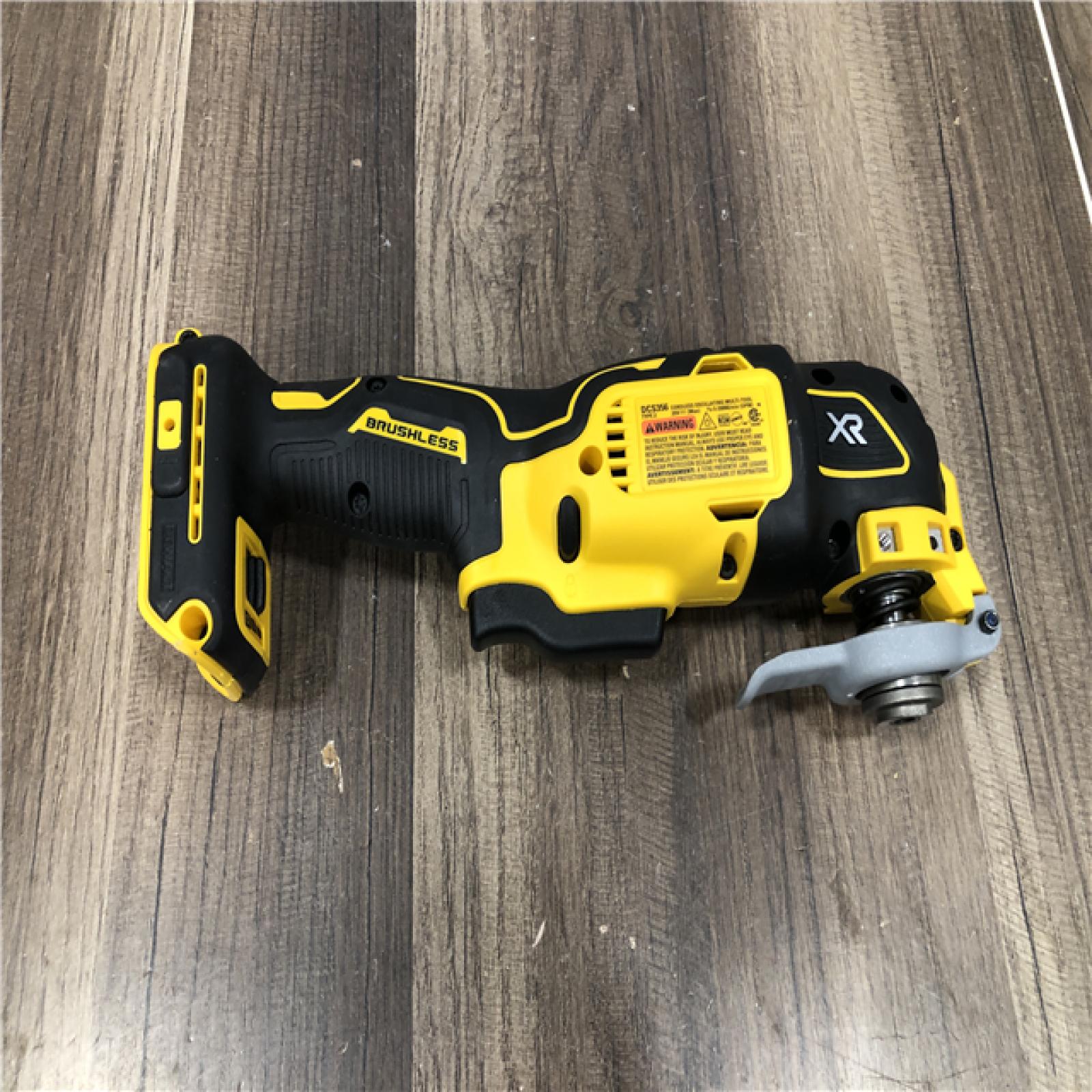 AS-IS DEWALT 20V MAX XR Cordless Brushless 3-Speed Oscillating Multi Tool (Tool Only)