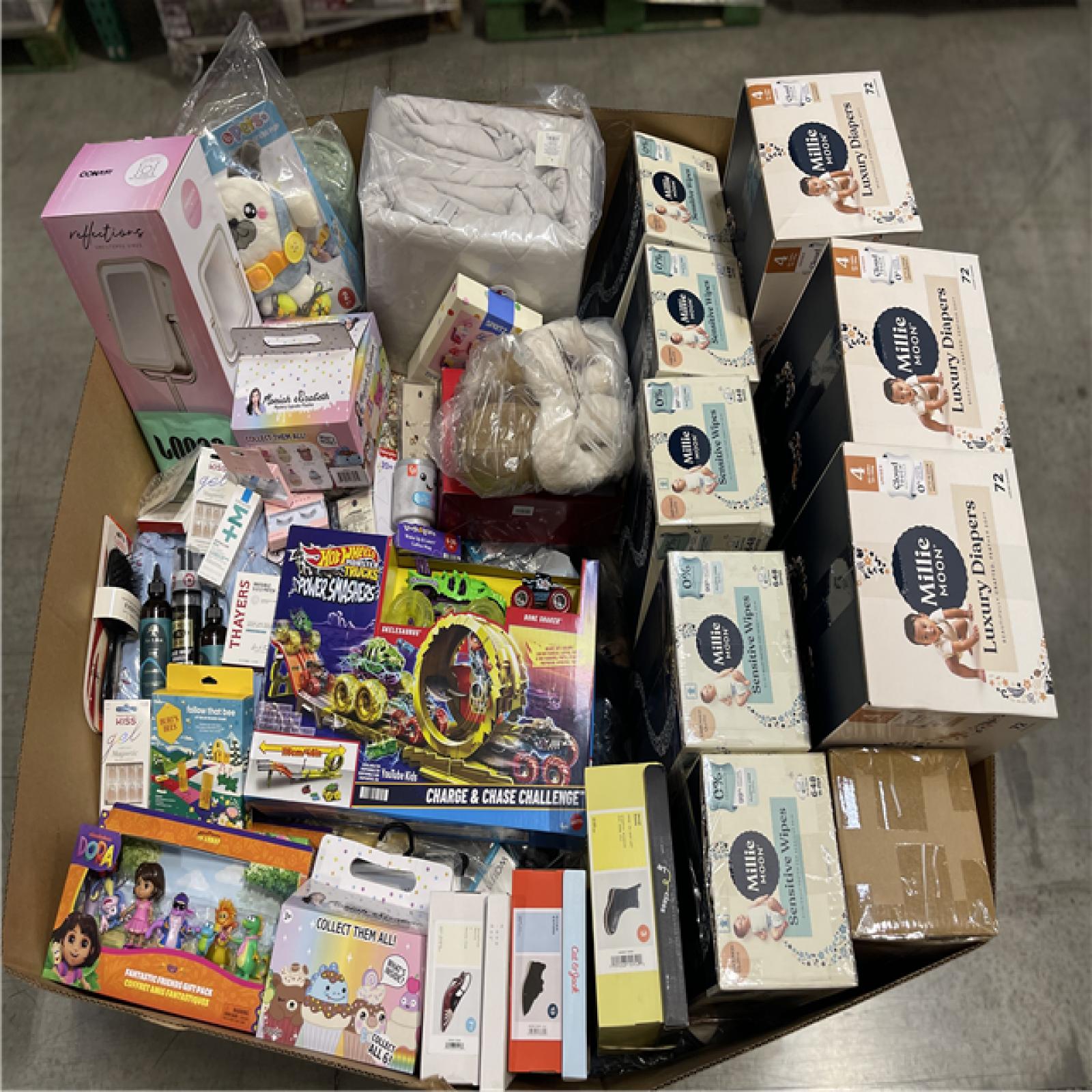 DALLAS LOCATION- NEW! BULLSEYE MIXED PALLET