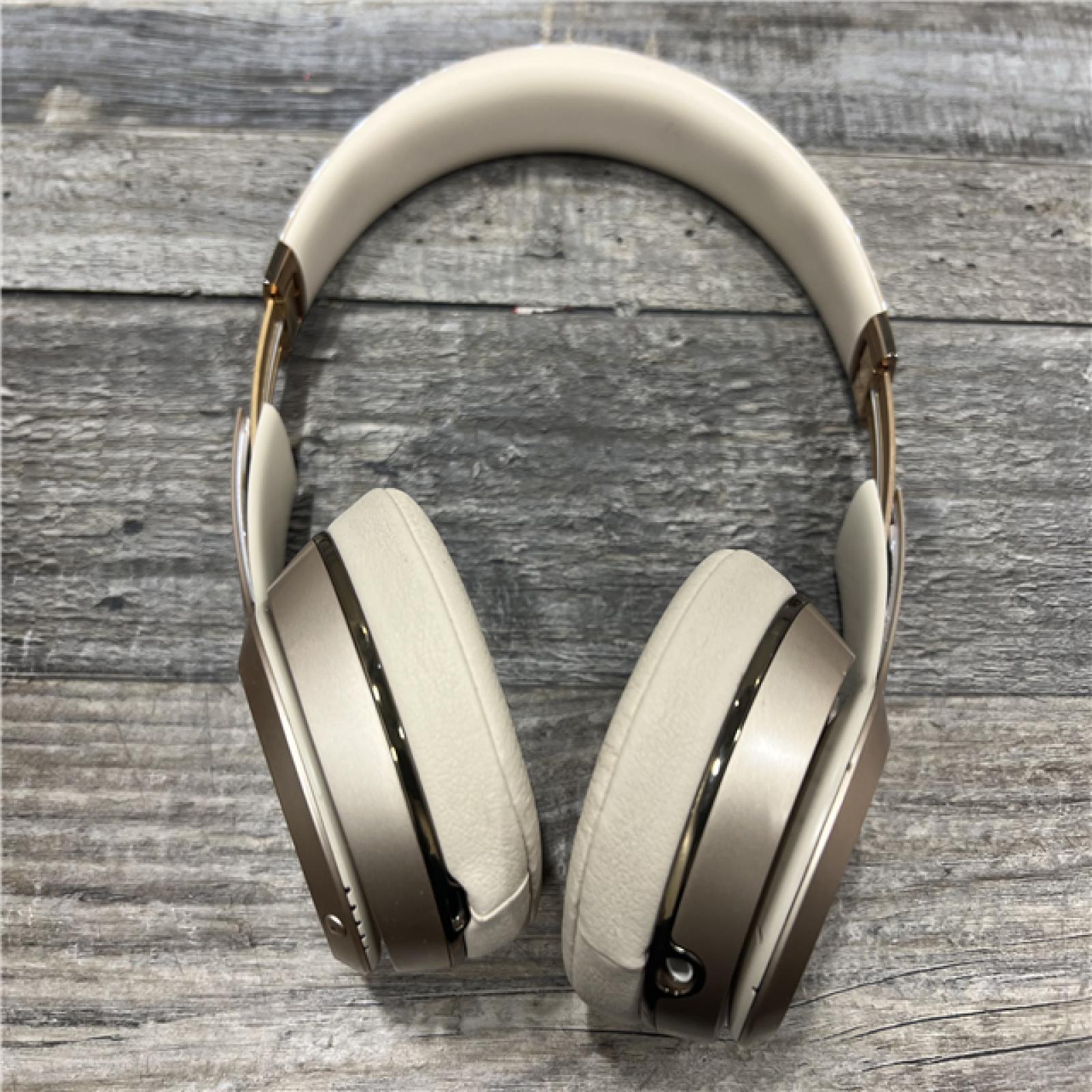 AS-IS Beats Solo3 Wireless Headphones - Matte Gold