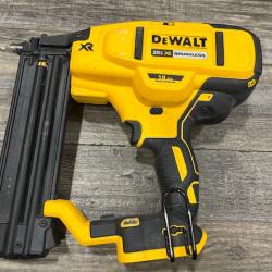 AS-IS DEWALT 20V MAX XR 18 Gauge Brad Nailer Kit