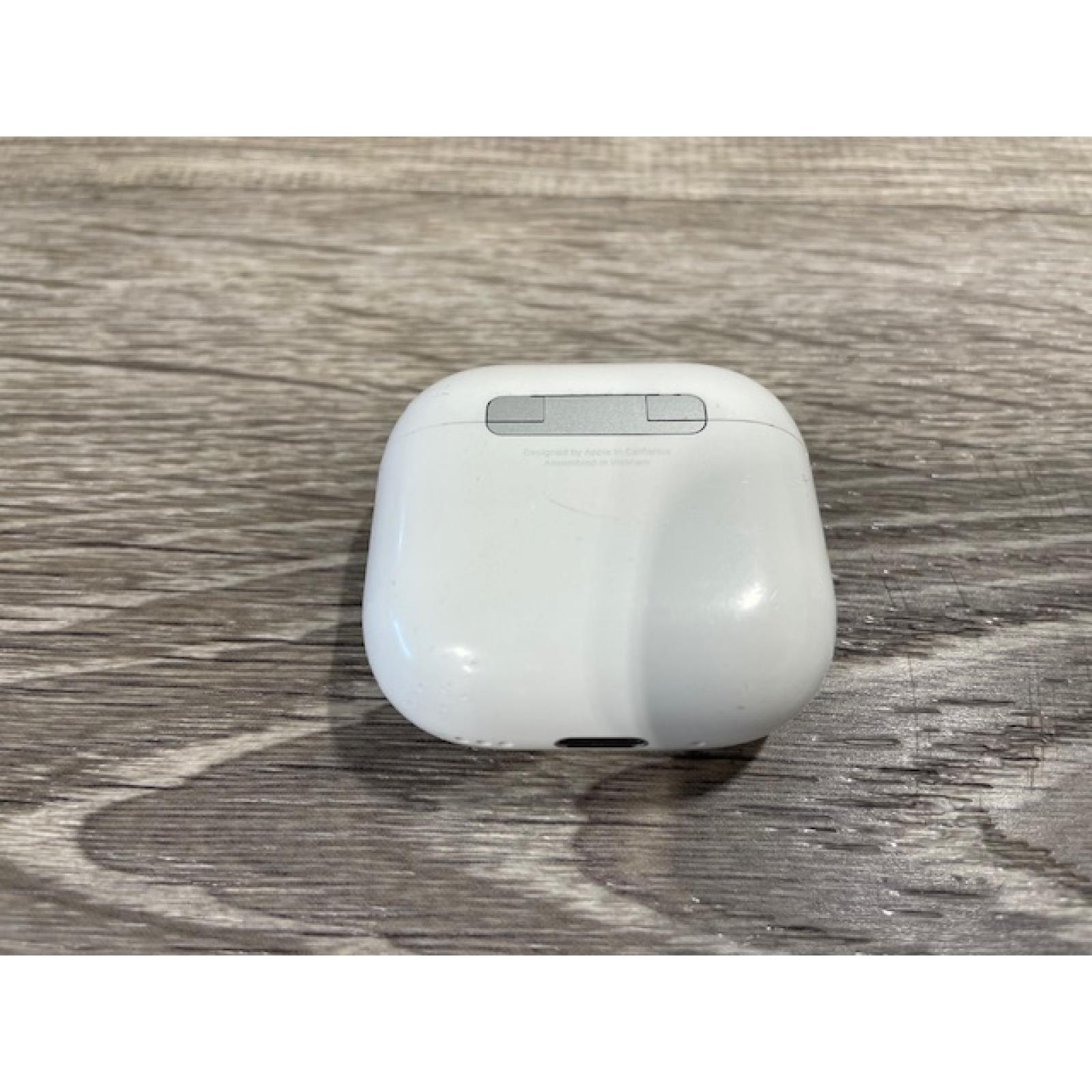AS-IS Apple - AirPods 4 with Active Noise Cancellation - White